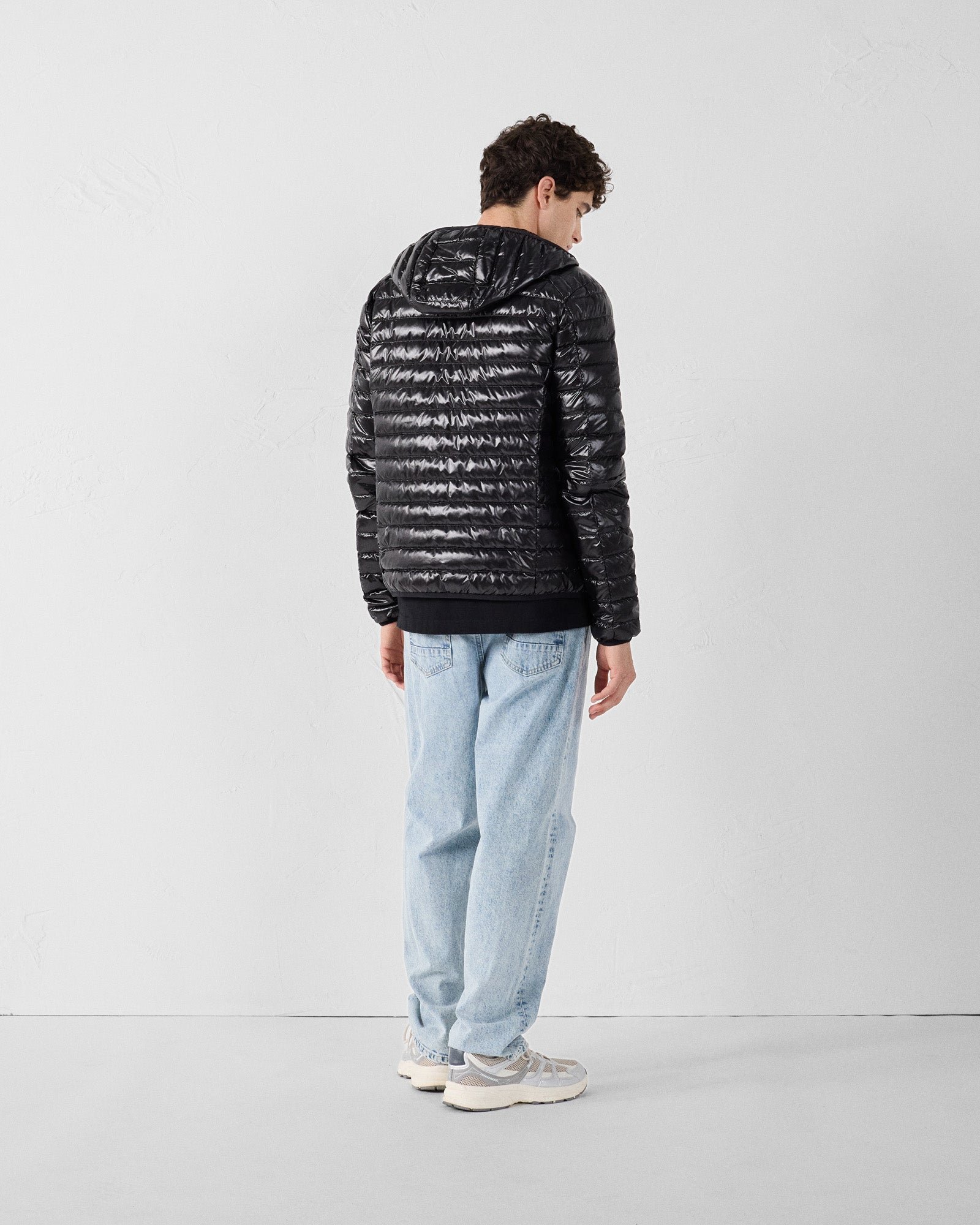 Shiny hooded lightweight down jacket. JOTT Black