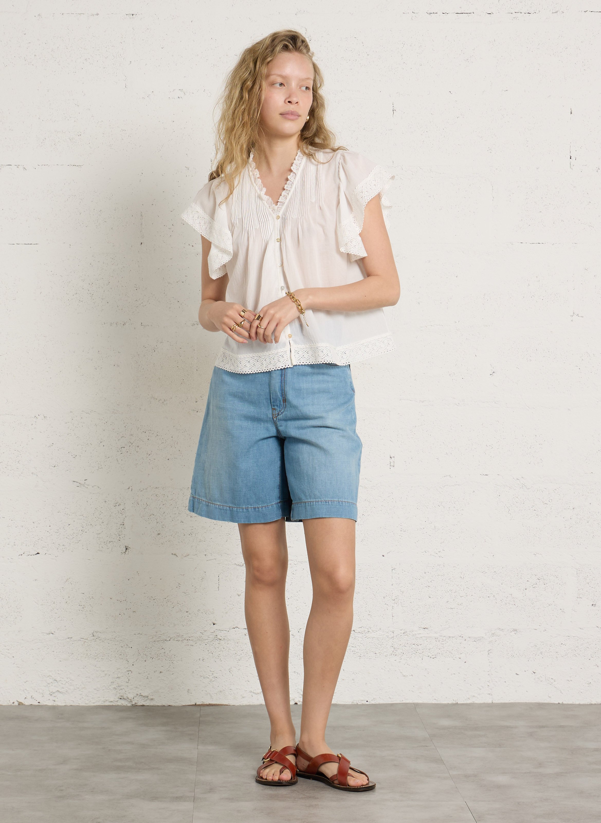 Lace short-sleeve top THE KORNER White