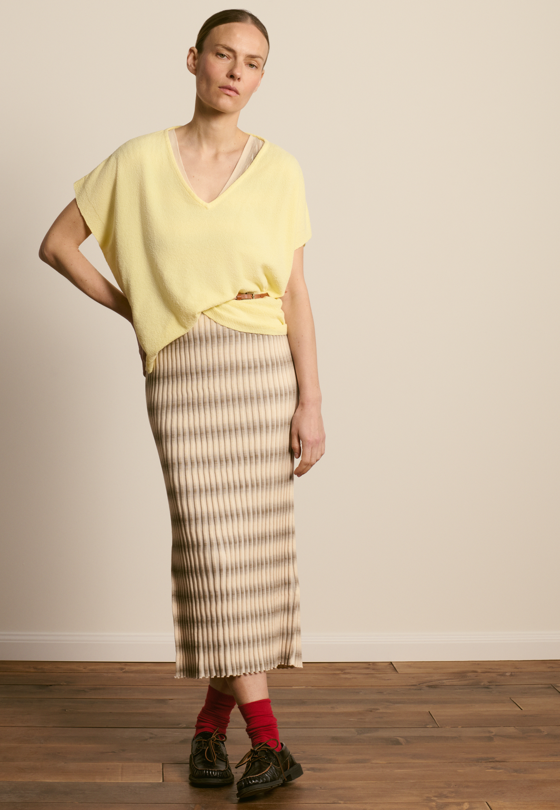 V-neck cotton t-shirt with bouclé texture MAISON MONTAGUT Yellow