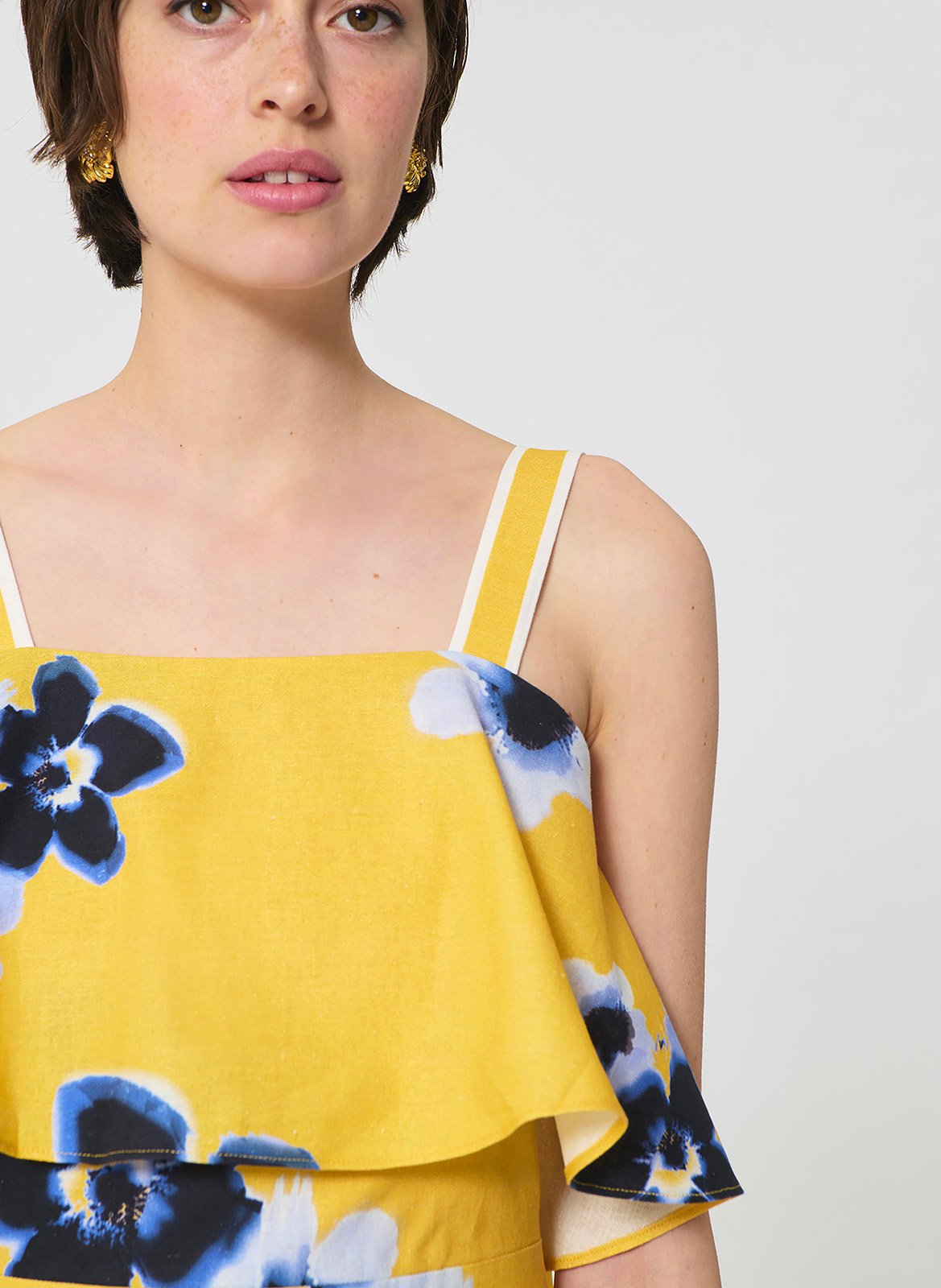 Kurzkleid aus Leinen-Mix mit V-Ausschnitt TARA JARMON Gelb