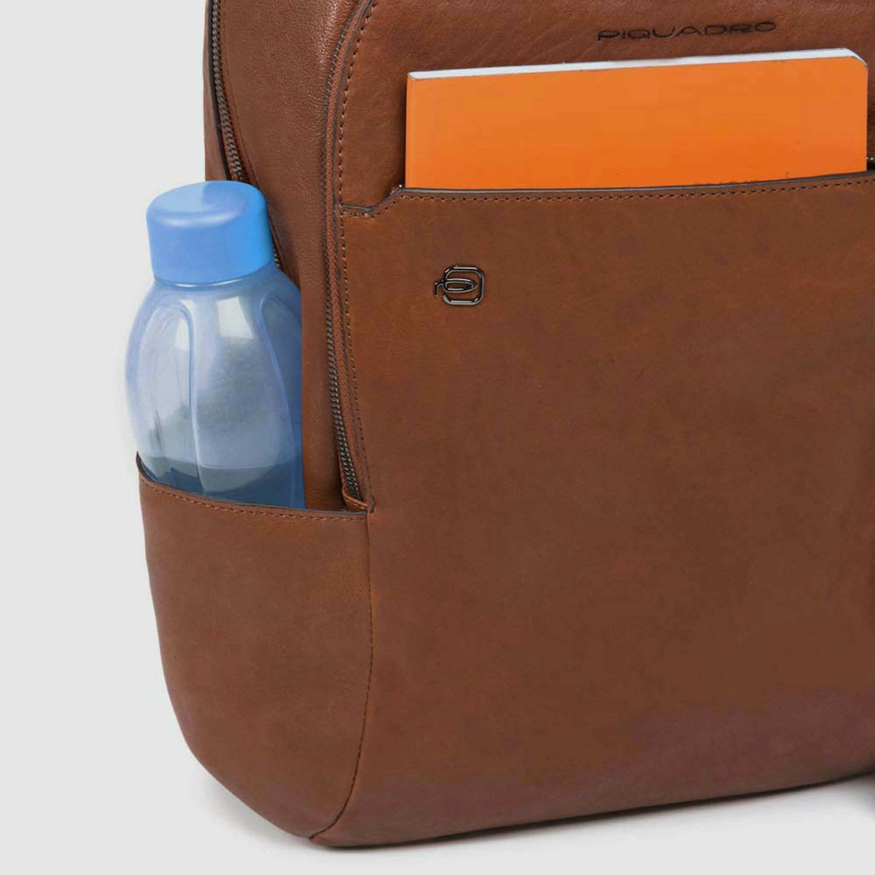 Leather backpack PIQUADRO Brown
