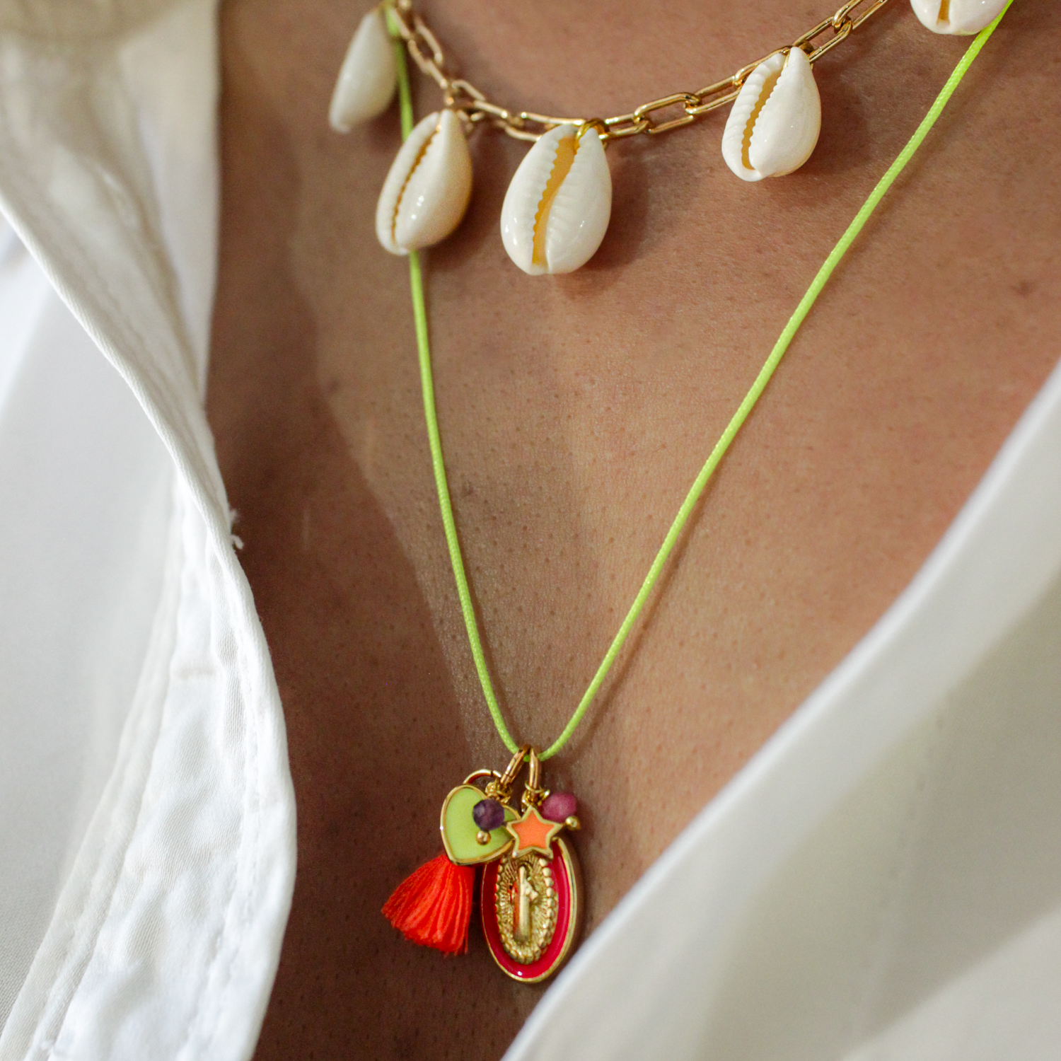 Collier long cordon madone fluo - carla L'ATELIER DES DAMES Doré