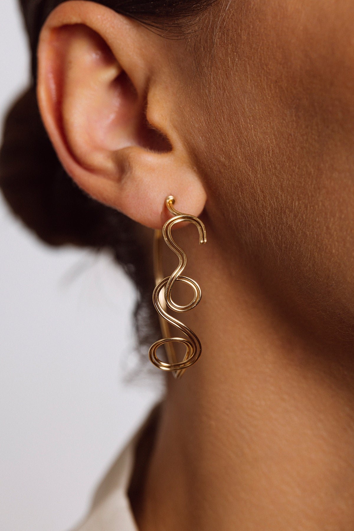 Mina hoops YAY Golden