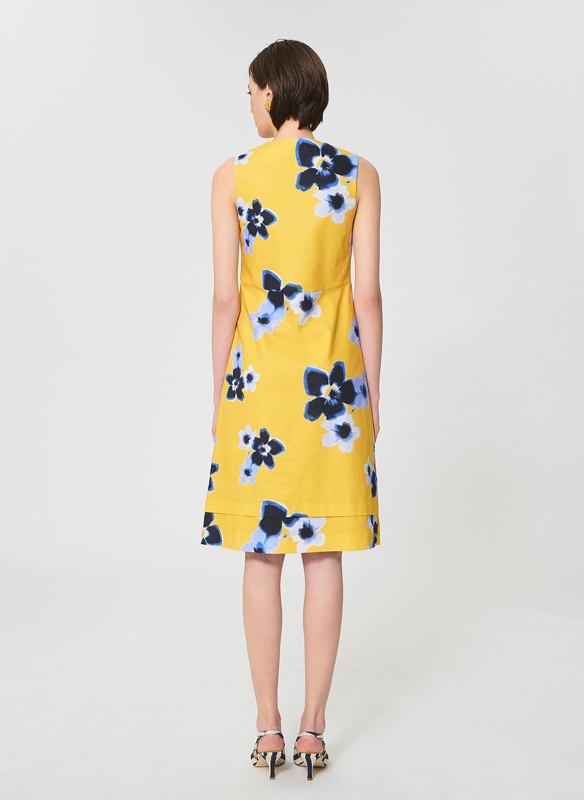Midi-Kleid mit V-Ausschnitt aus Leinen und Baumwollmischung. TARA JARMON Gelb