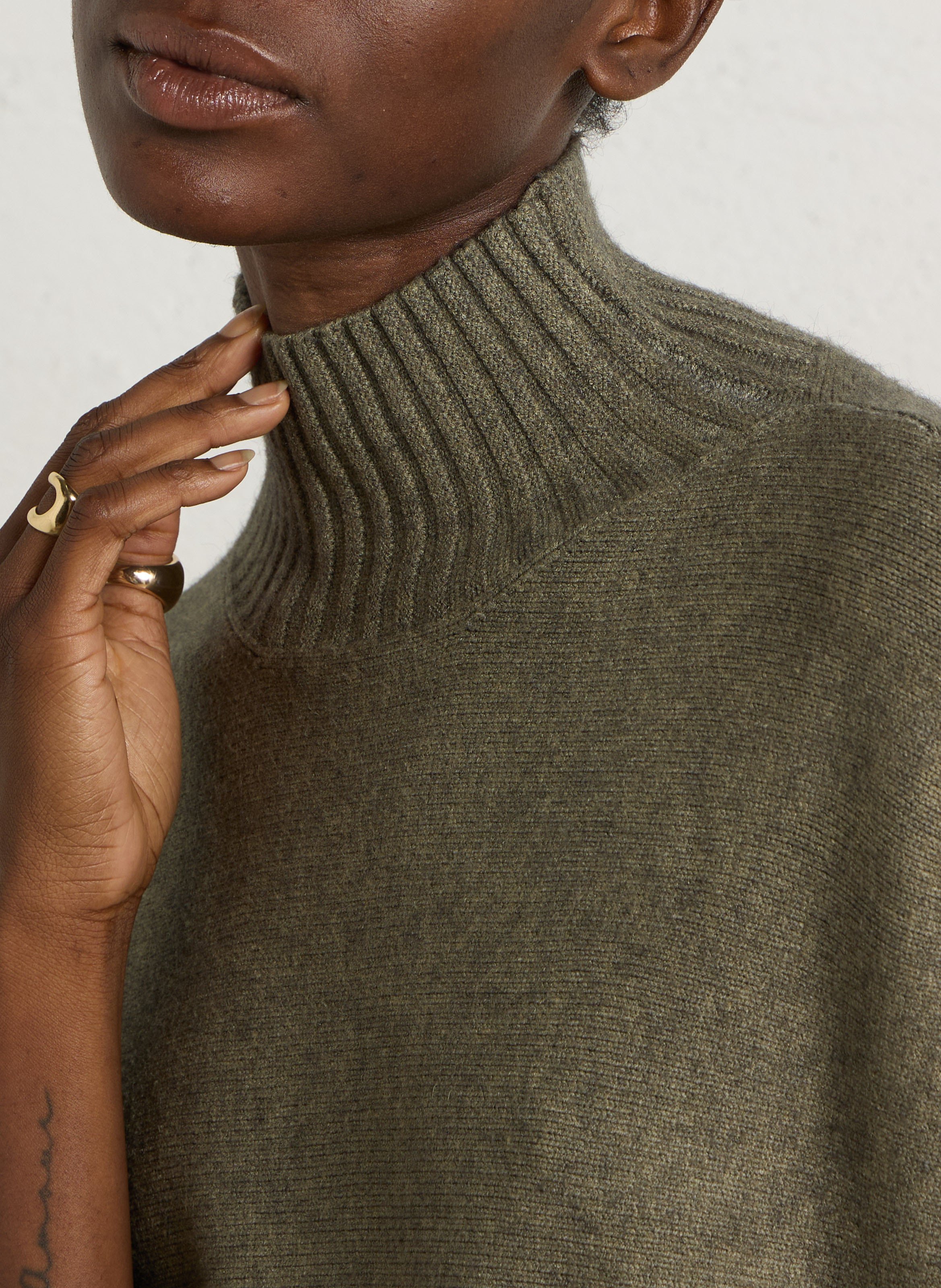 Pull ample col montant  IMPERIAL Vert