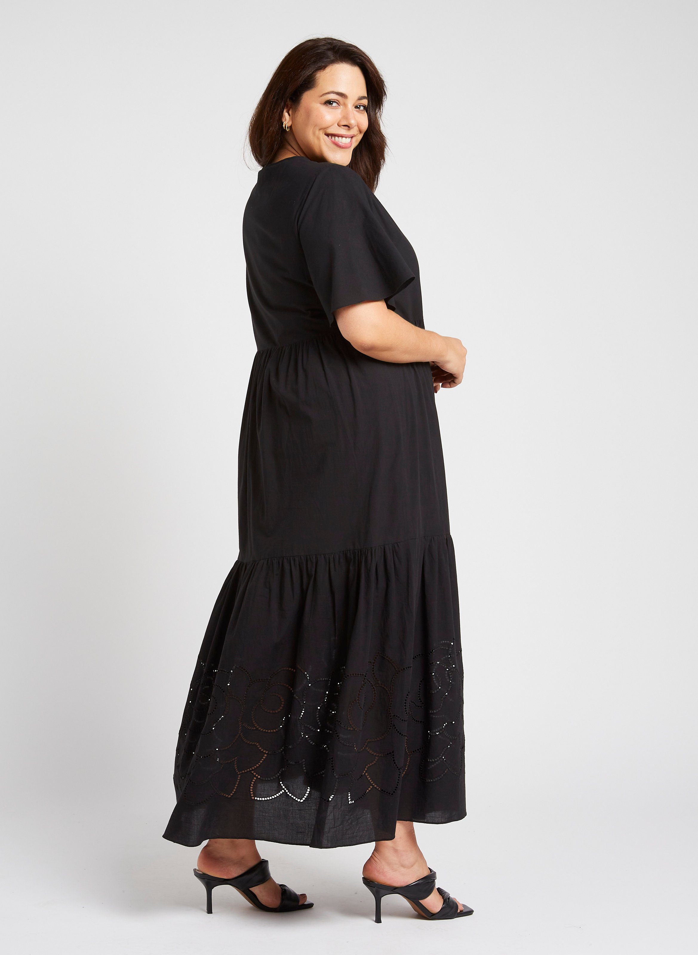 Langes Kleid mit Baumwollstickerei PERSONA by Marina Rinaldi Schwarz