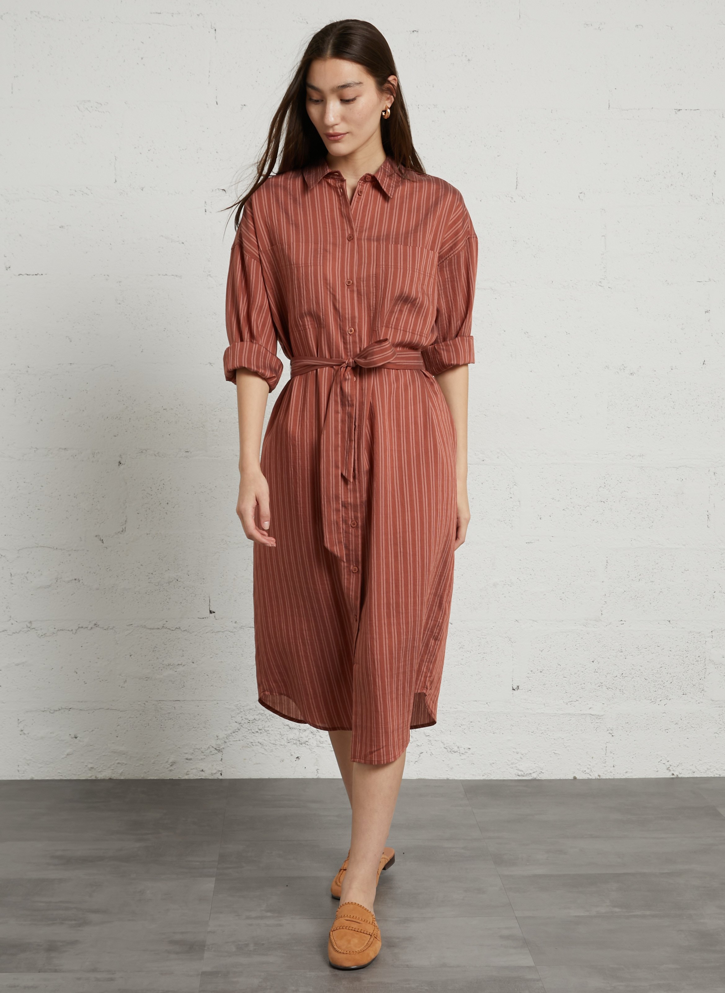 Long fitted striped dress with classic collar DES PETITS HAUTS Pink