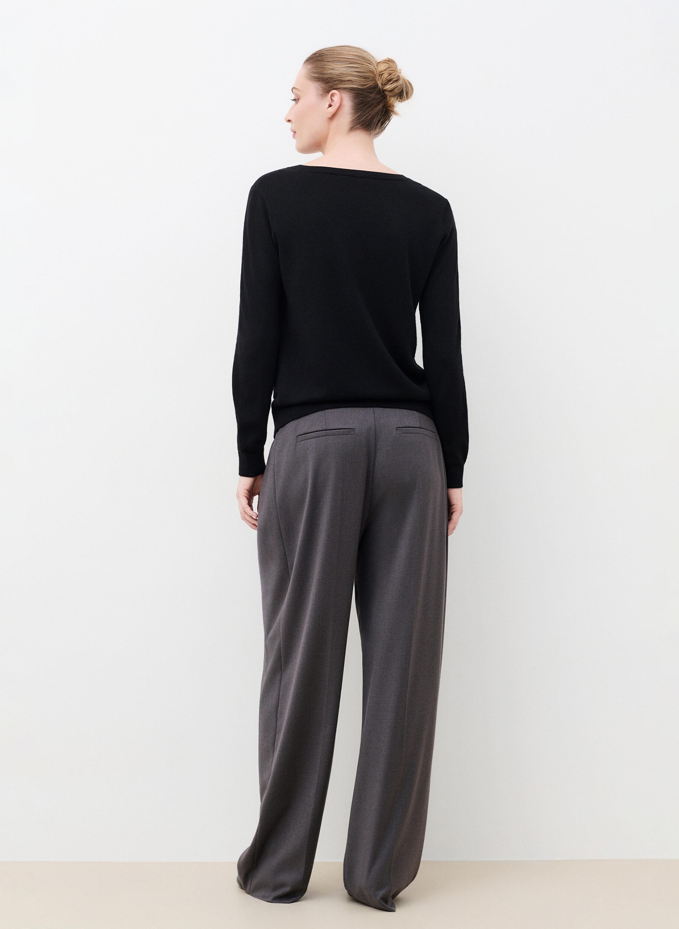 V-Ausschnitt-Pullover aus einer Mischung aus Wolle und Spitze CAROLL Schwarz