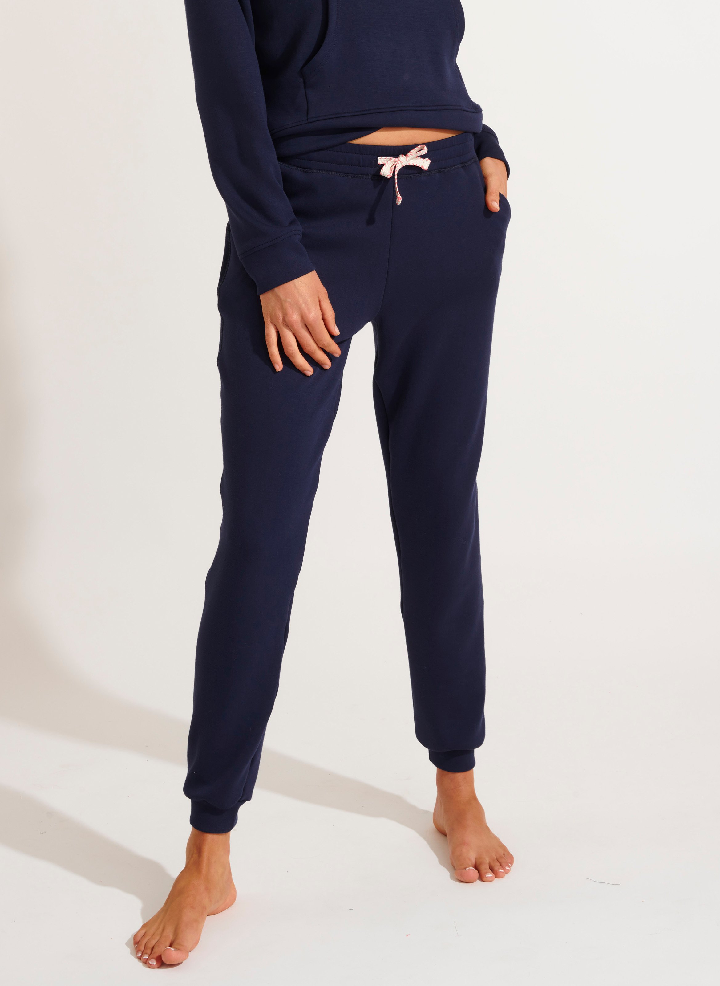 Gerade geschnittene Jogginghose BANANA MOON Blau