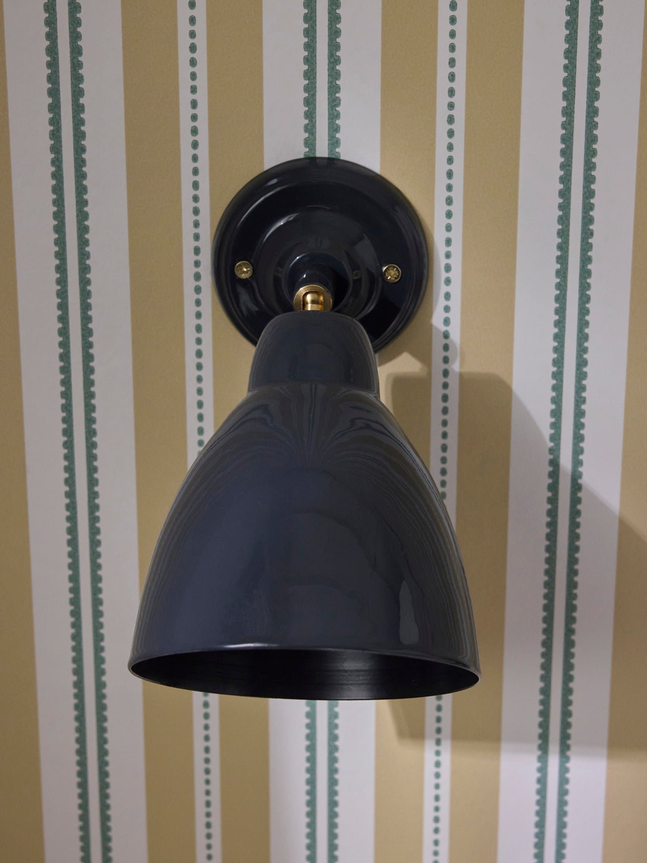 Auguste wall sconce in enameled metal CYRILLUS Grey