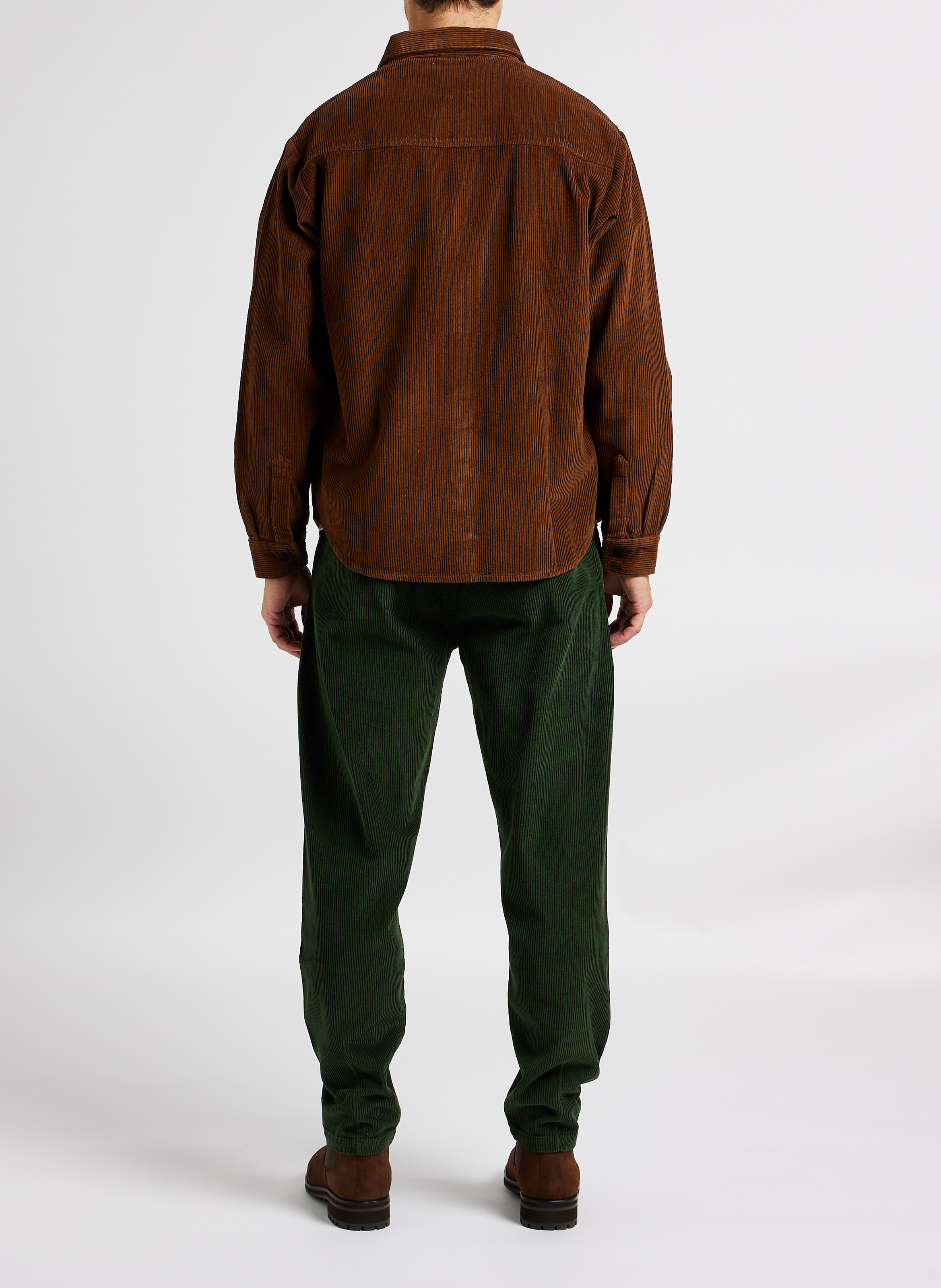 Recht overhemd van biologisch katoen met klassieke kraag THINKING MU Bruin