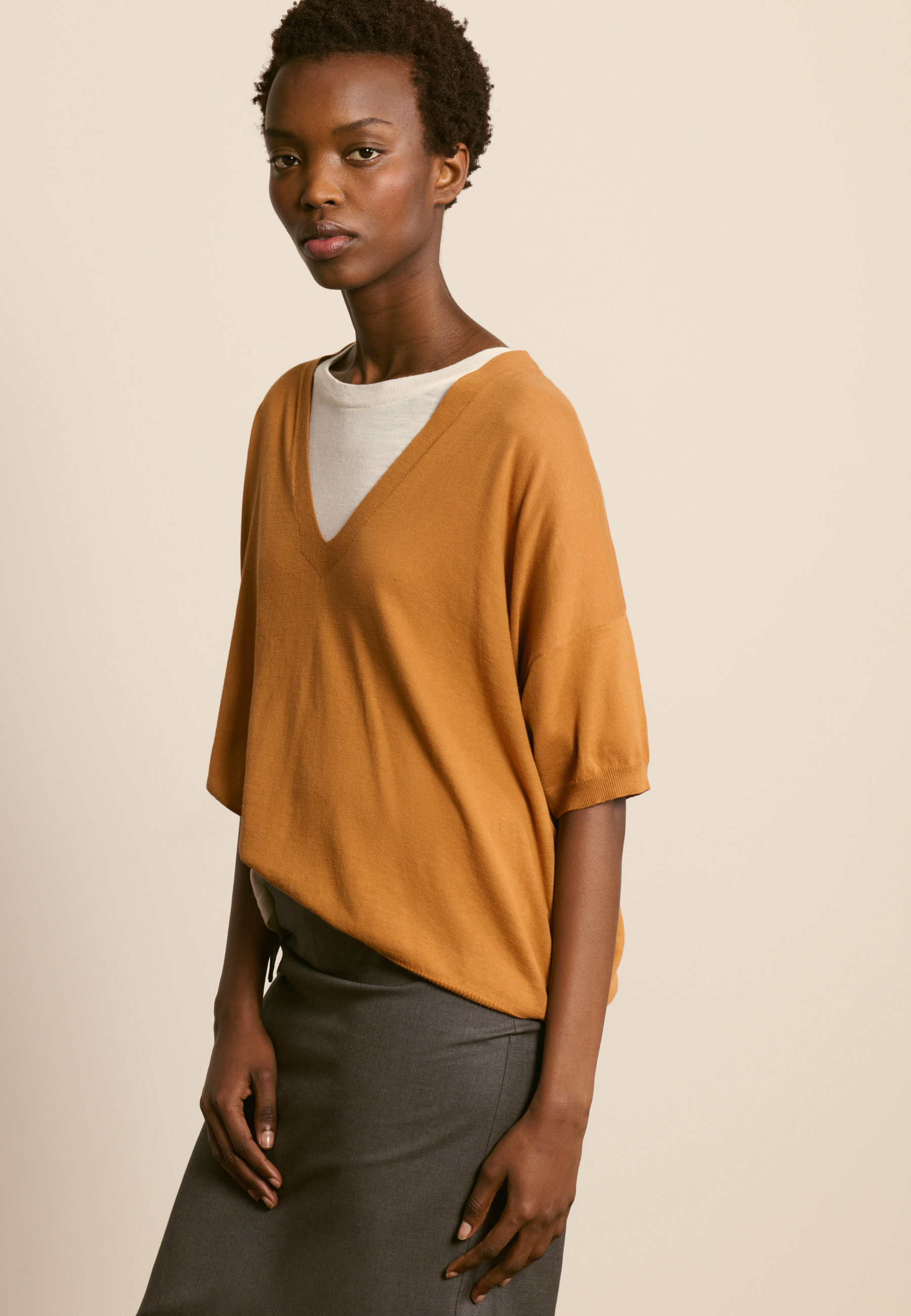 T-shirt col v en coton biologique MAISON MONTAGUT