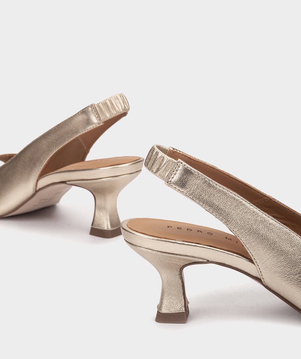 Low heel leather sandals. PEDRO MIRALLES Golden