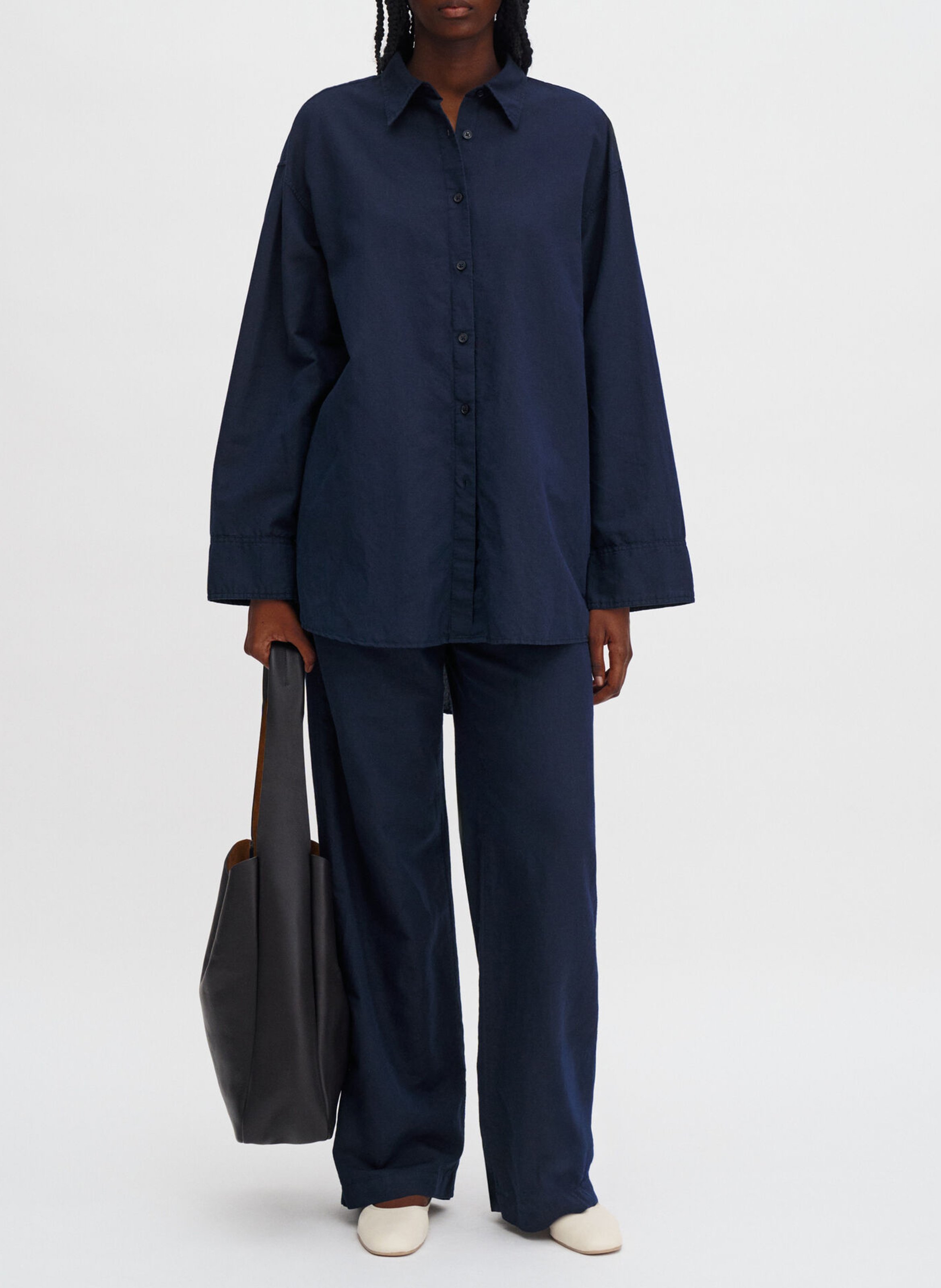 Wijdvallende linnenblend blouse met knoopsluiting FILIPPA K Blauw