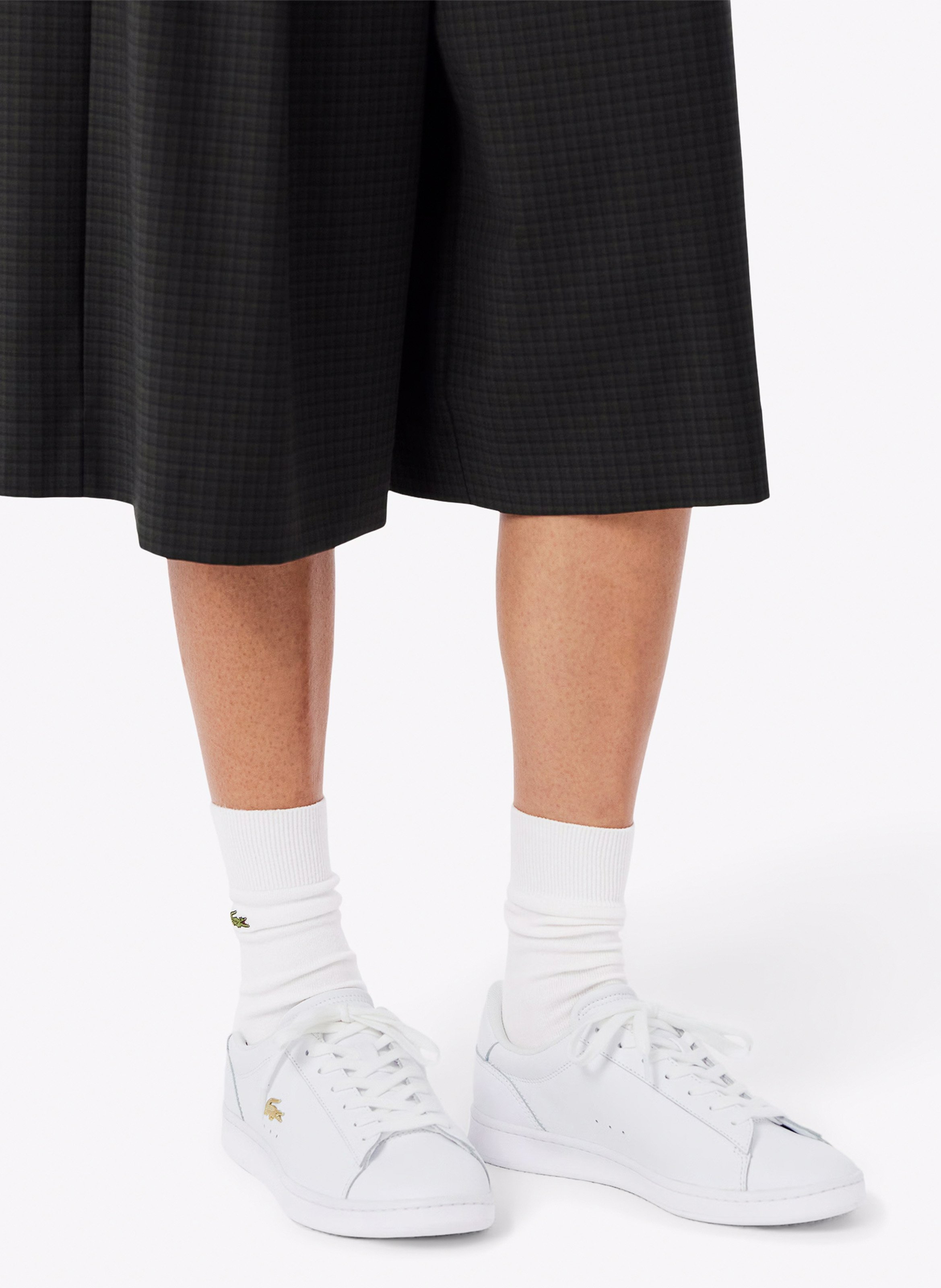 Baskets basses en cuir  LACOSTE Blanc