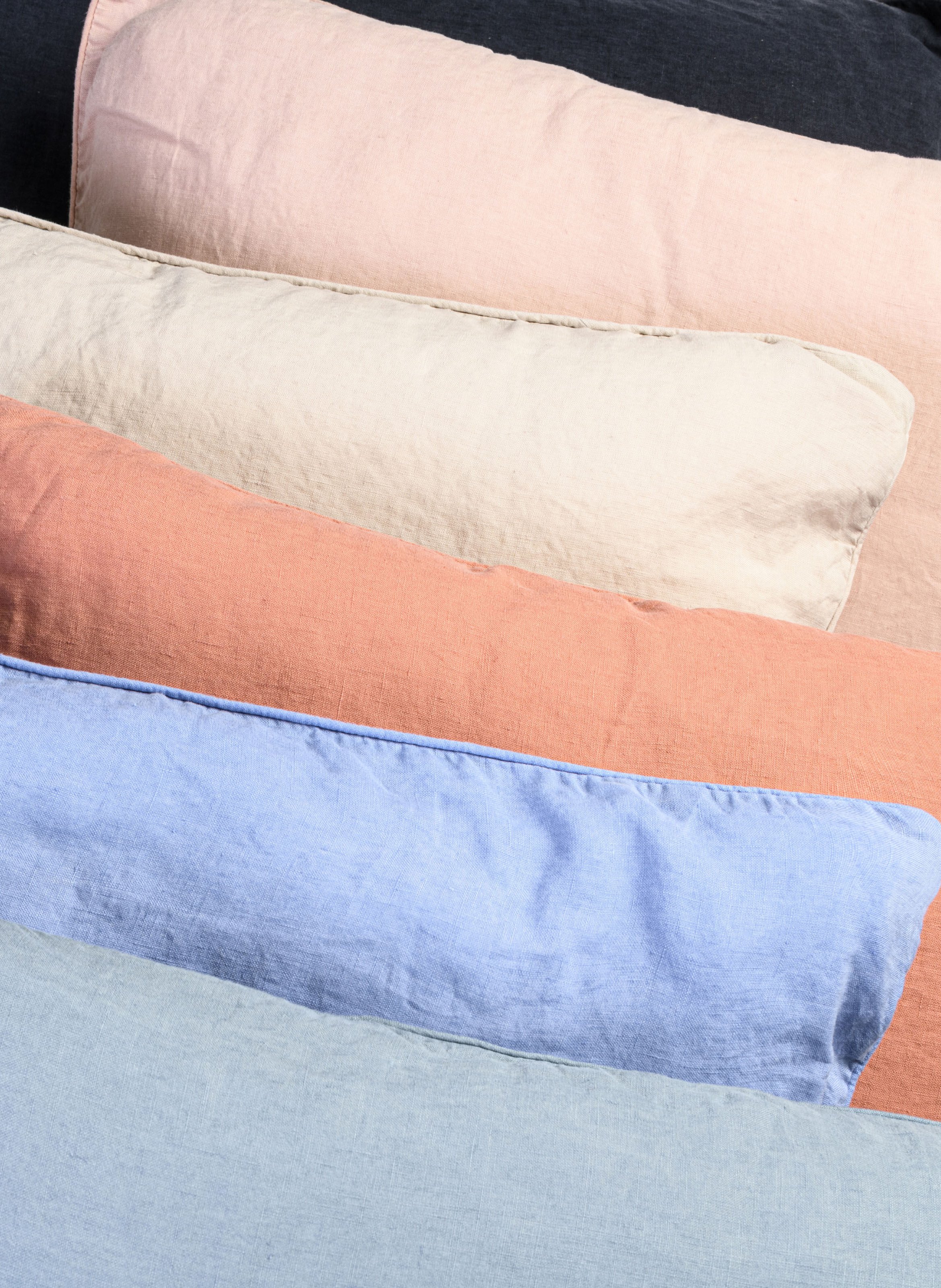 Coussin en lin lavé AU PRINTEMPS PARIS MAISON Beige