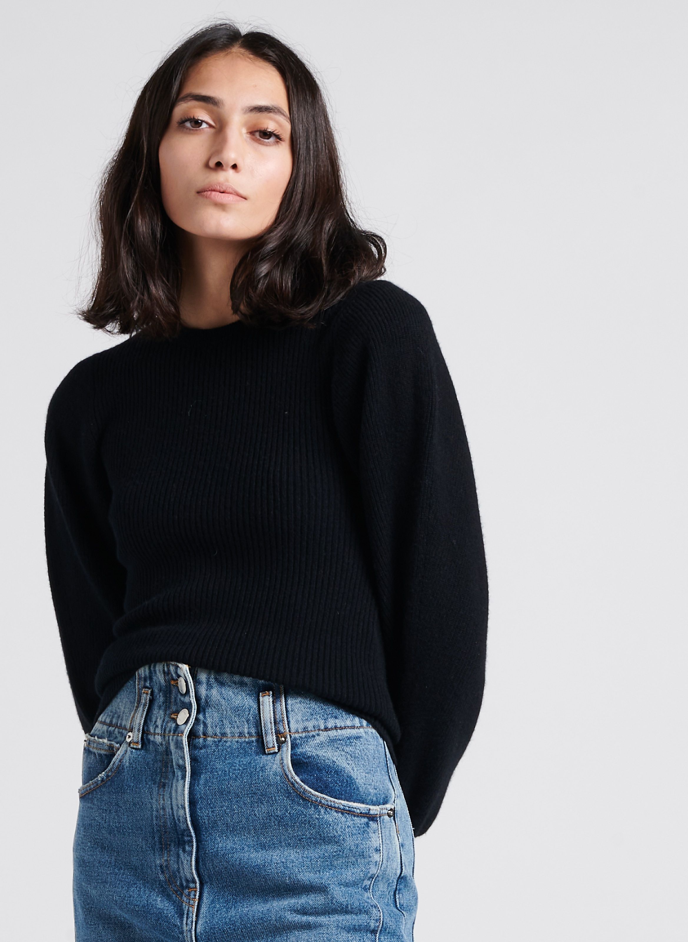 Black fitted sweater clearance womens