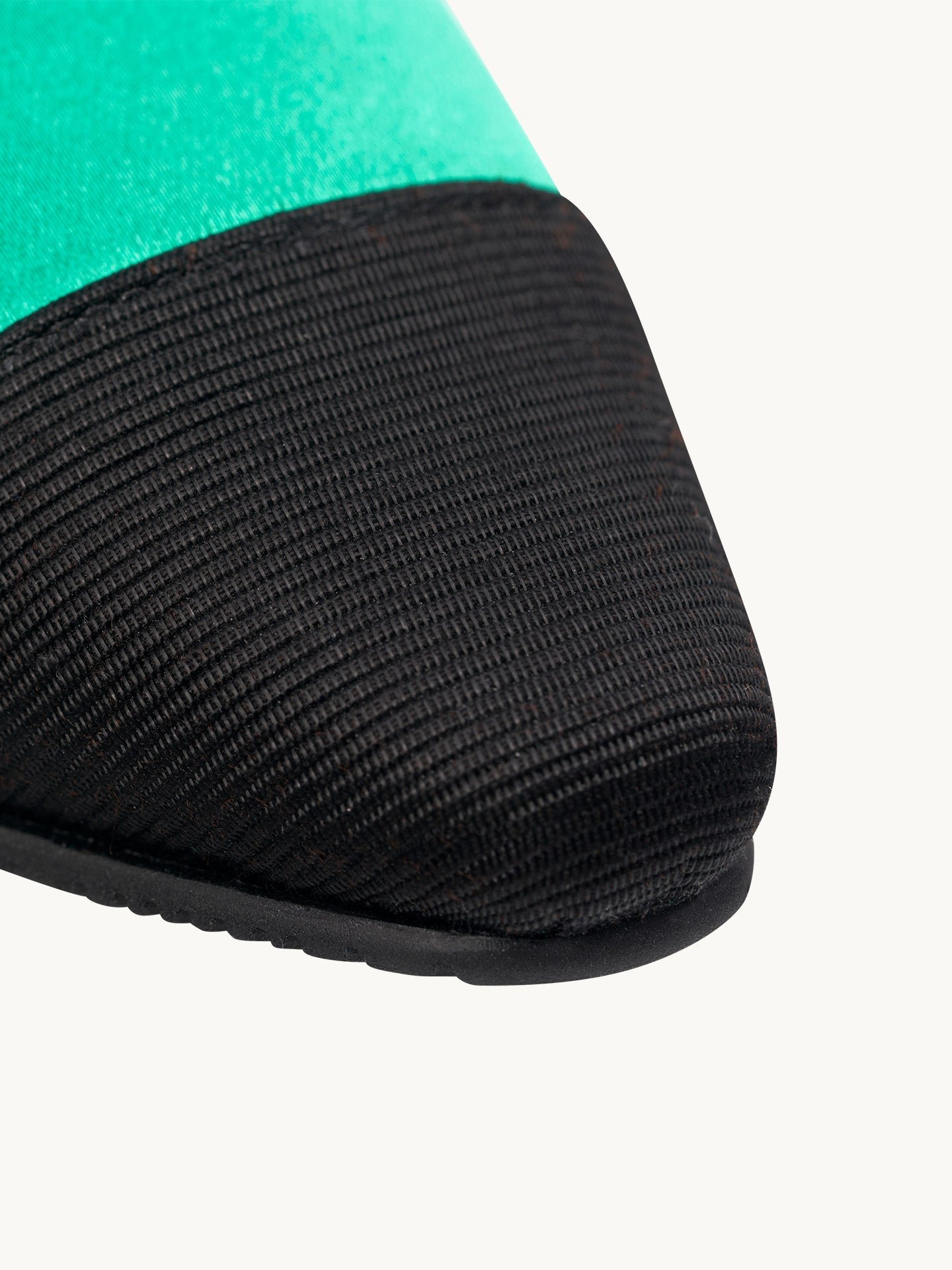 Pointed-toe satin ballet flats with low heel EMZI PARIS Green