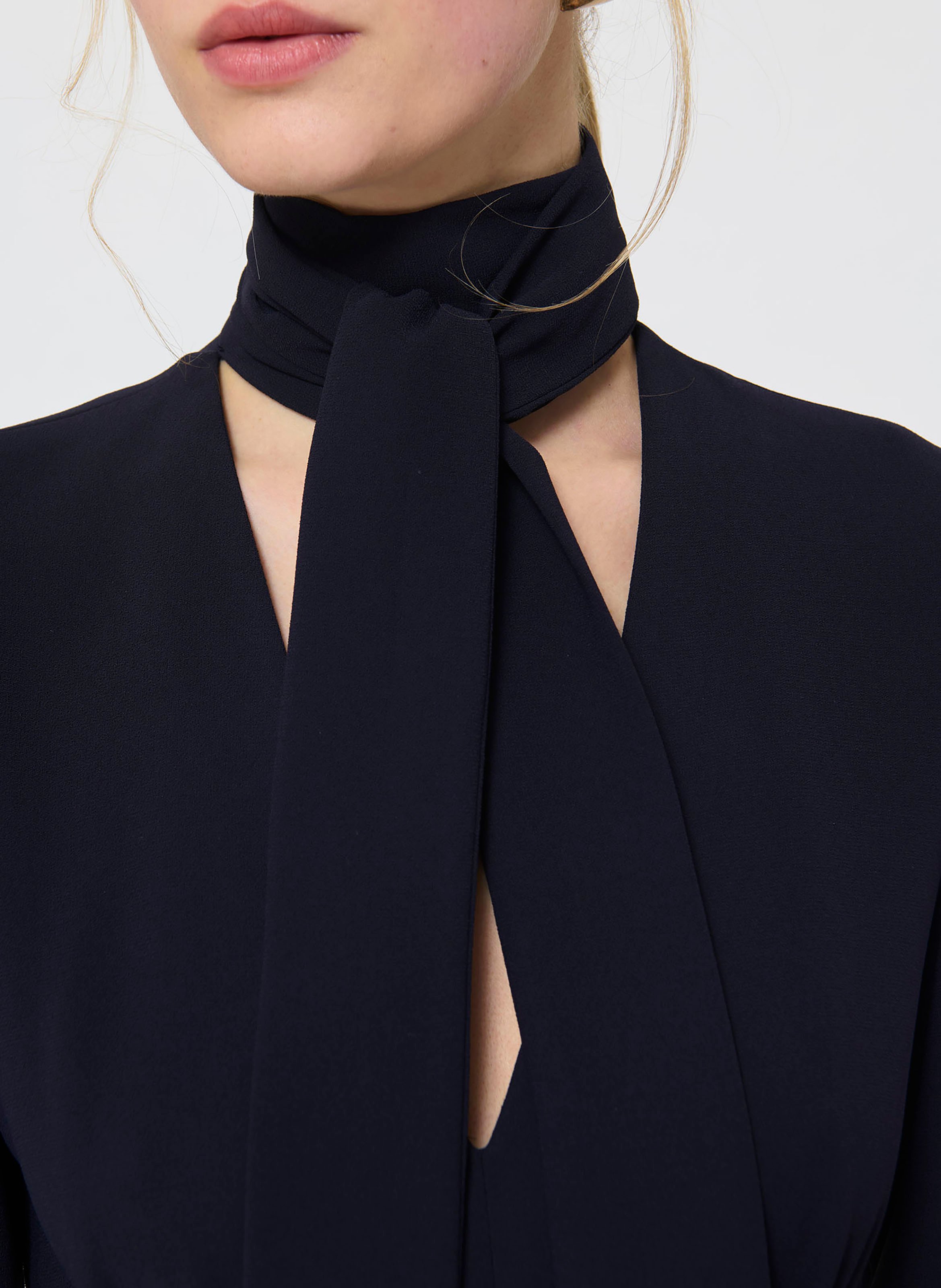 Long pussy-bow dress TARA JARMON Blue