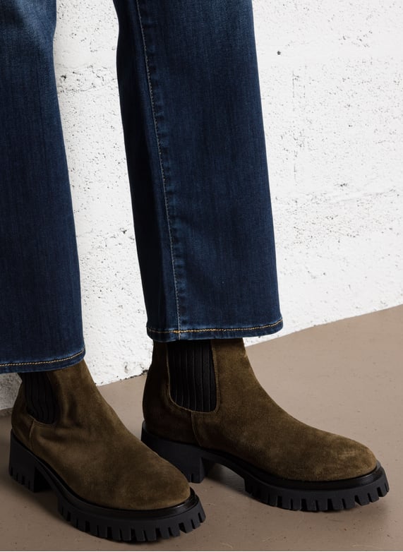 Boots à enfiler en cuir velours uni | Kaki by MELLOW YELLOW Boots à enfiler en cuir velours uni Kaki