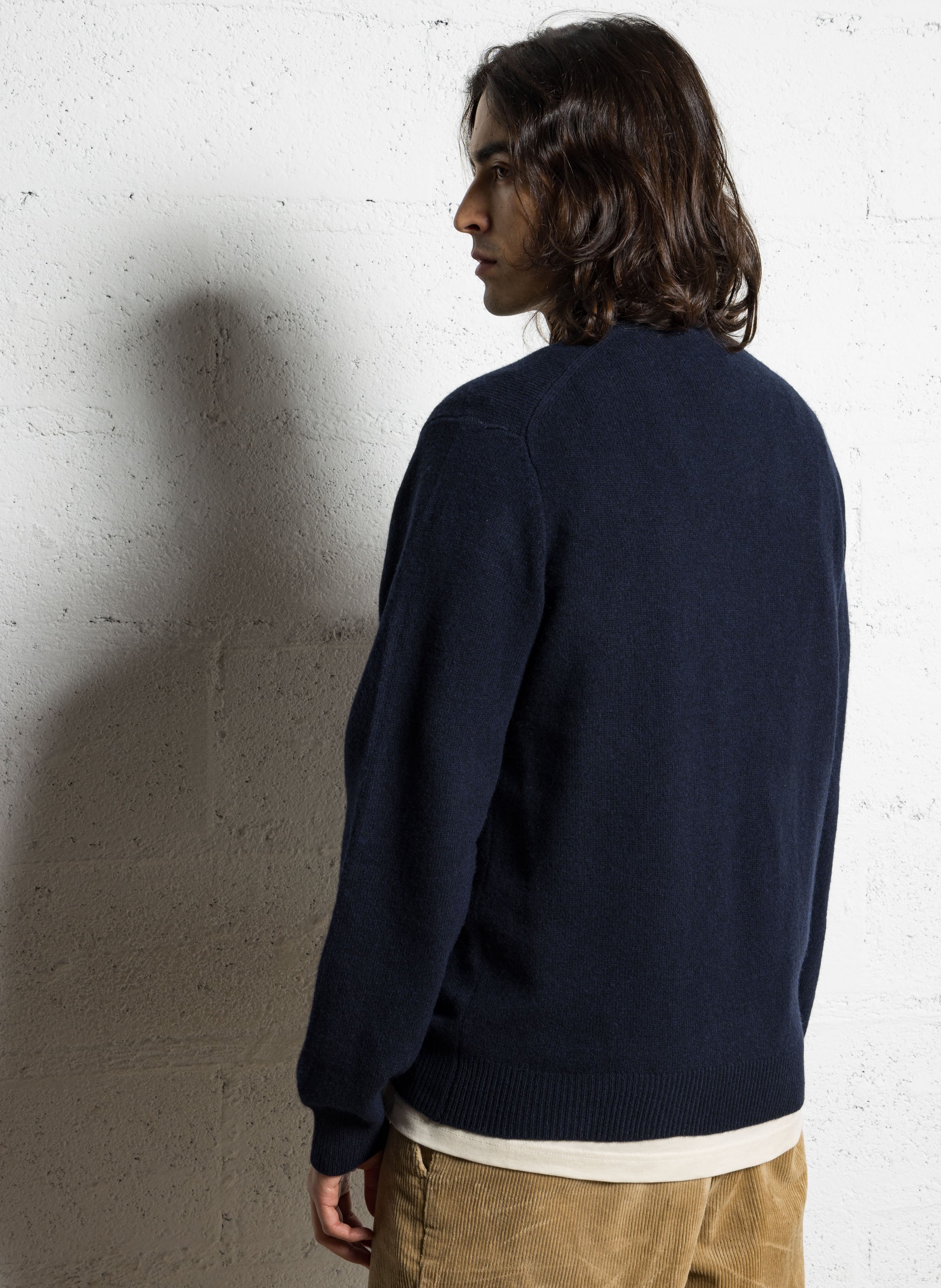 Pull col V uni en laine HACKETT Bleu