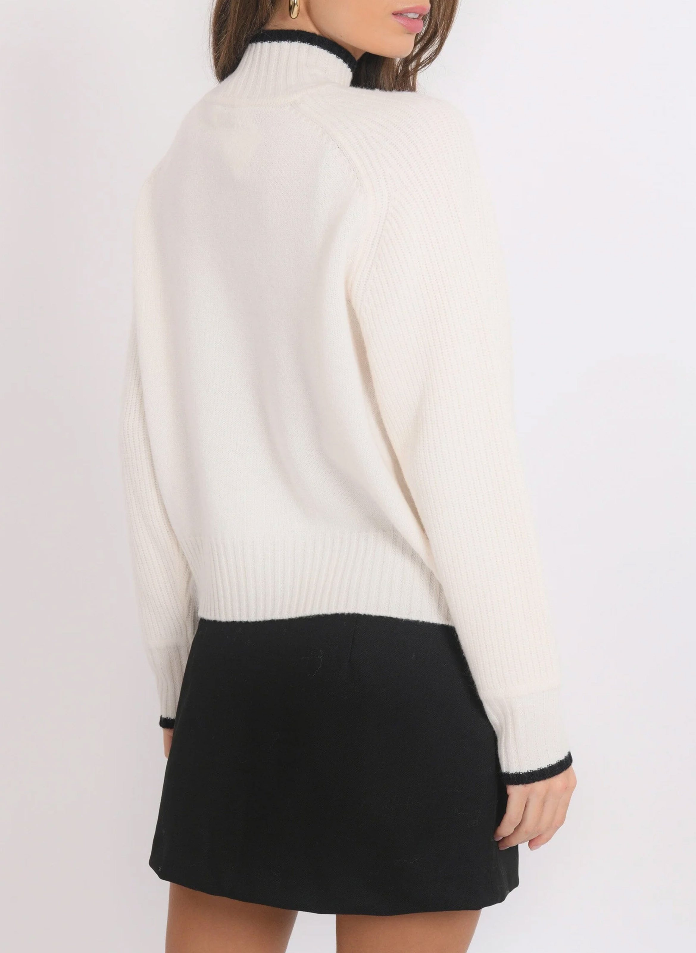 Pull oversize col V en laine et cachemire KOOKAI Noir