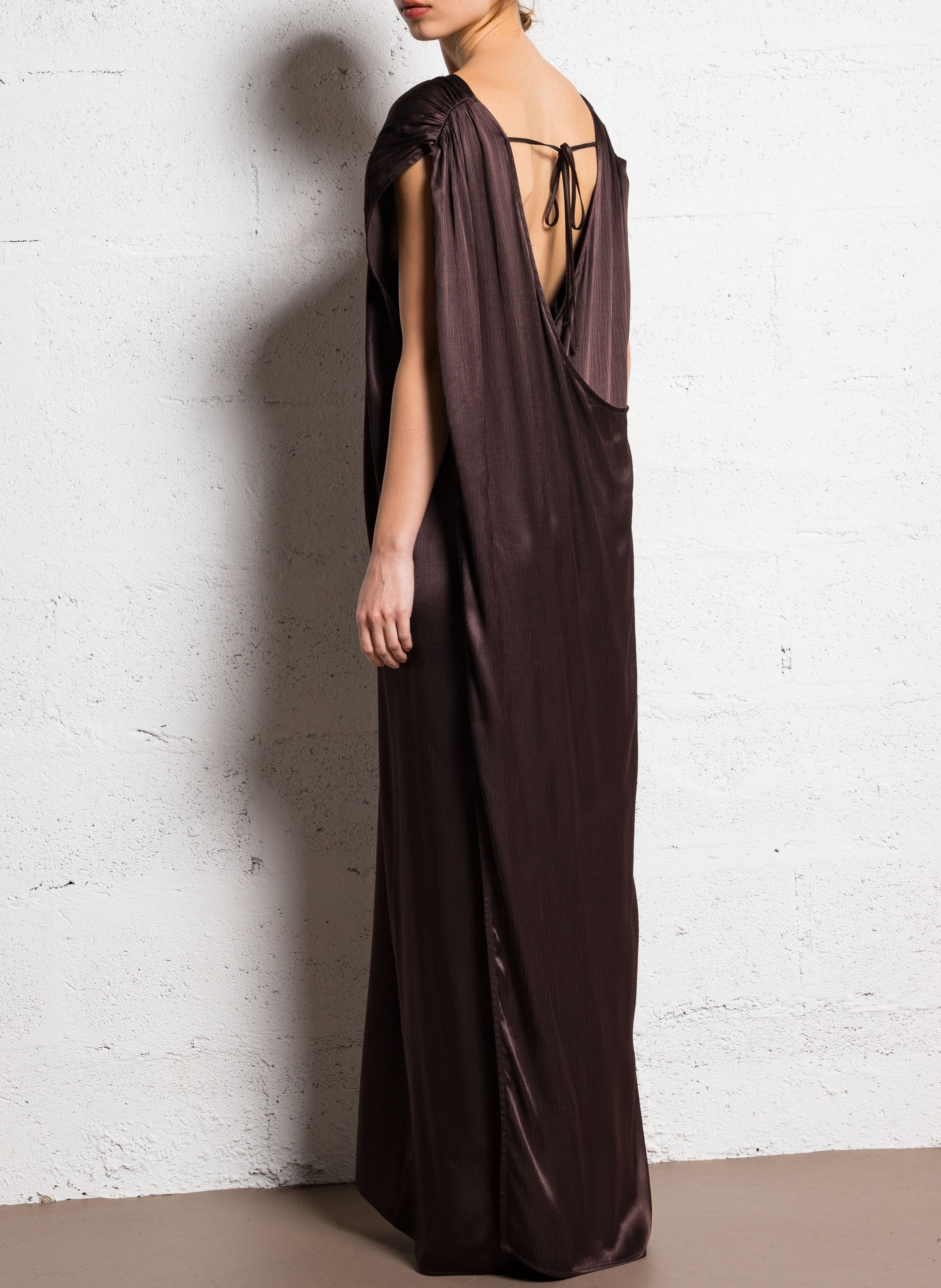 Long satin dress ATTIC AND BARN Brown