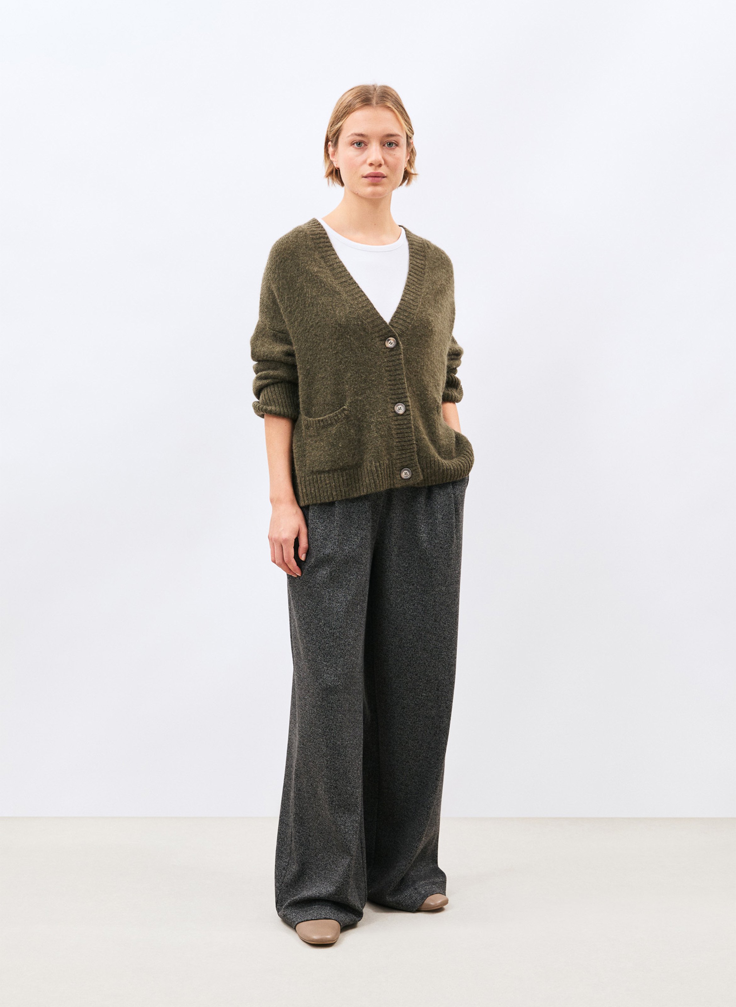 Cardigan ample col V  HUMILITY Kaki