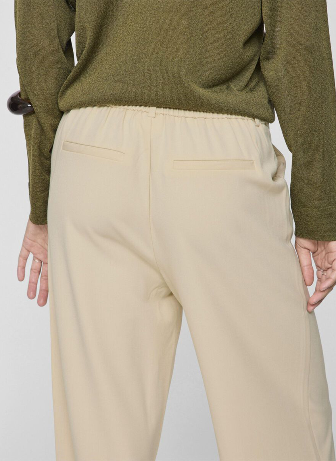 High-waisted carrot-cut trousers VILA White