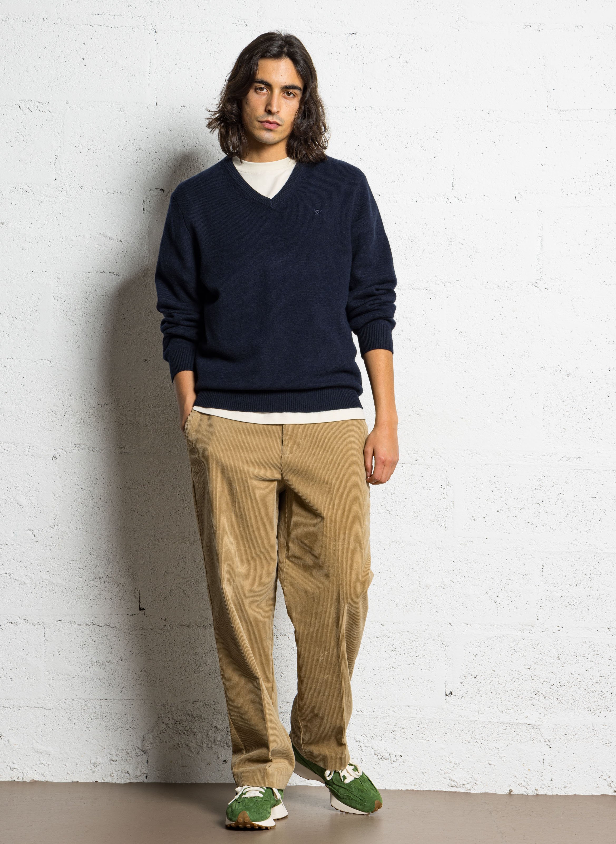 Pull col V uni en laine HACKETT Bleu