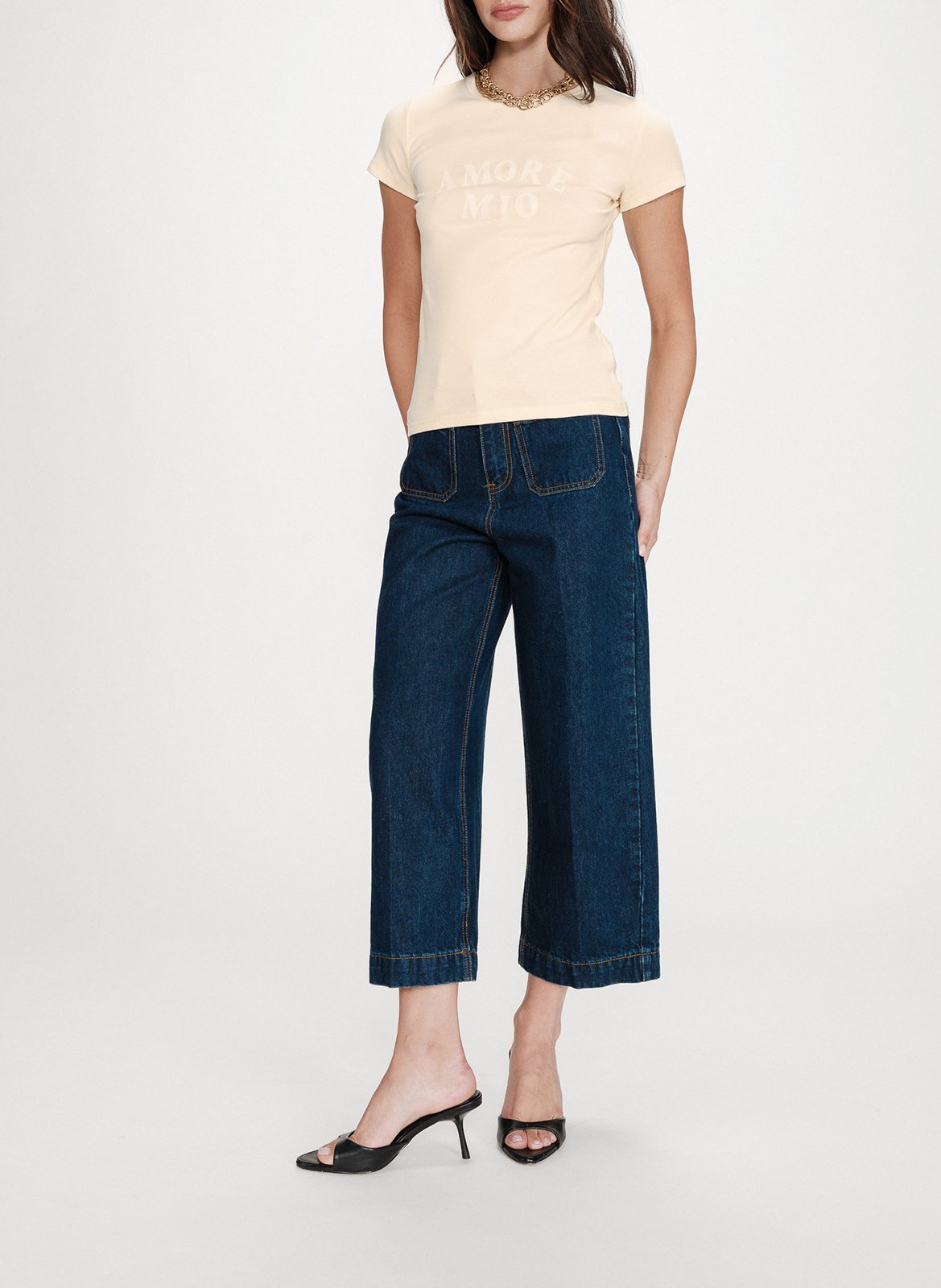 <p>T-shirt with round neck, fitted silhouette, and screen-printed design in blended cotton</p> GRACE ET MILA Yellow