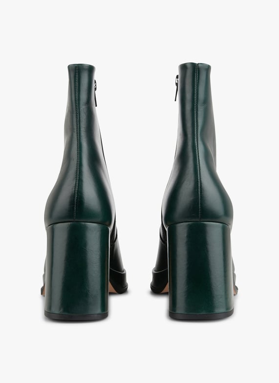 Vert Leather ankle boots