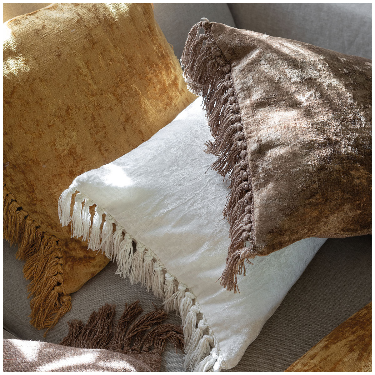 Iridescent velvet cushion cover BLANC D'IVOIRE White