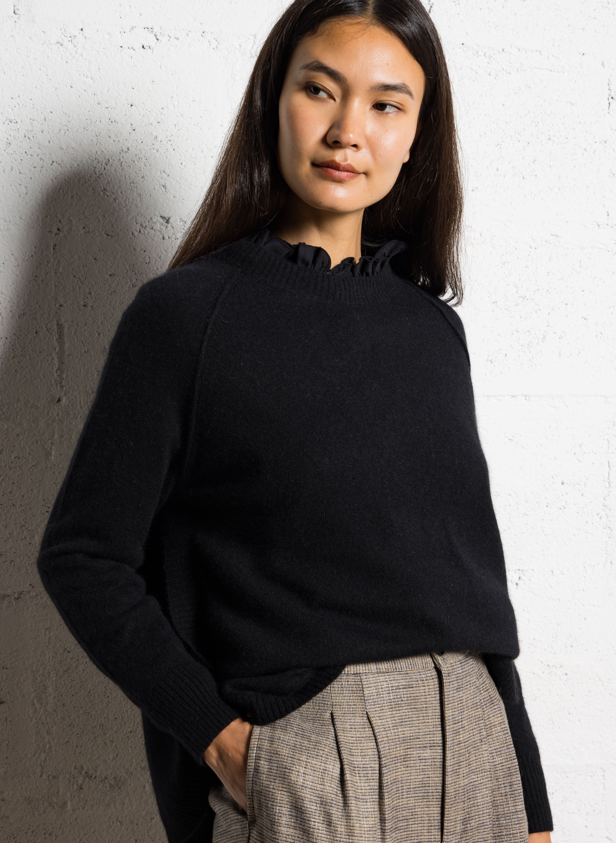 Camilo wool-knit sweater BELLA JONES Black