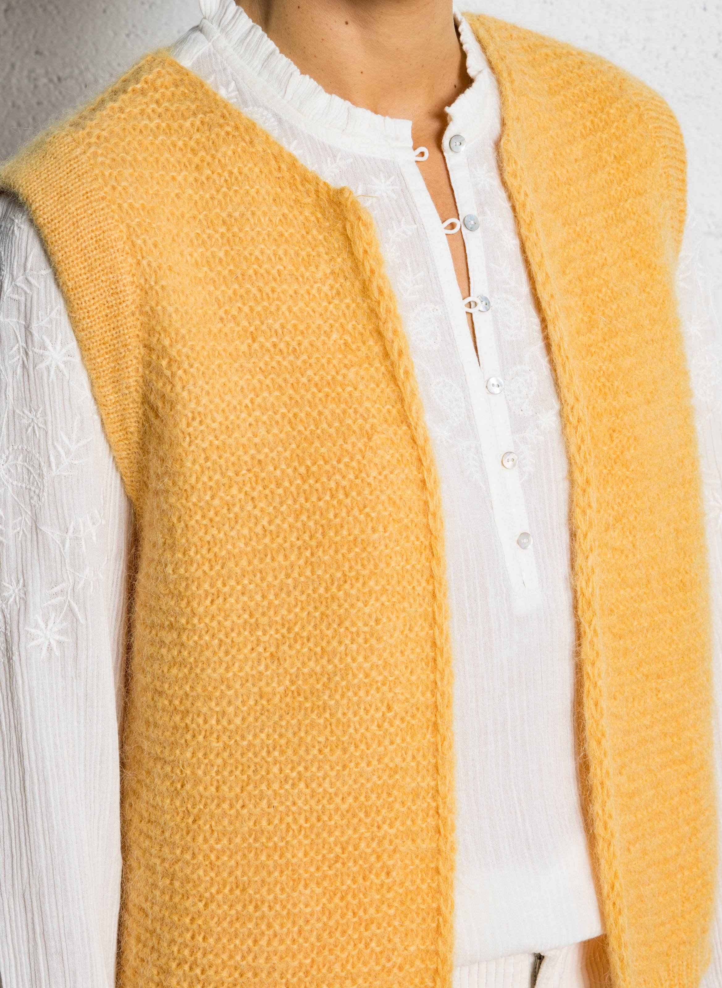 Gilet court en mohair et alpaga  SUD EXPRESS Jaune