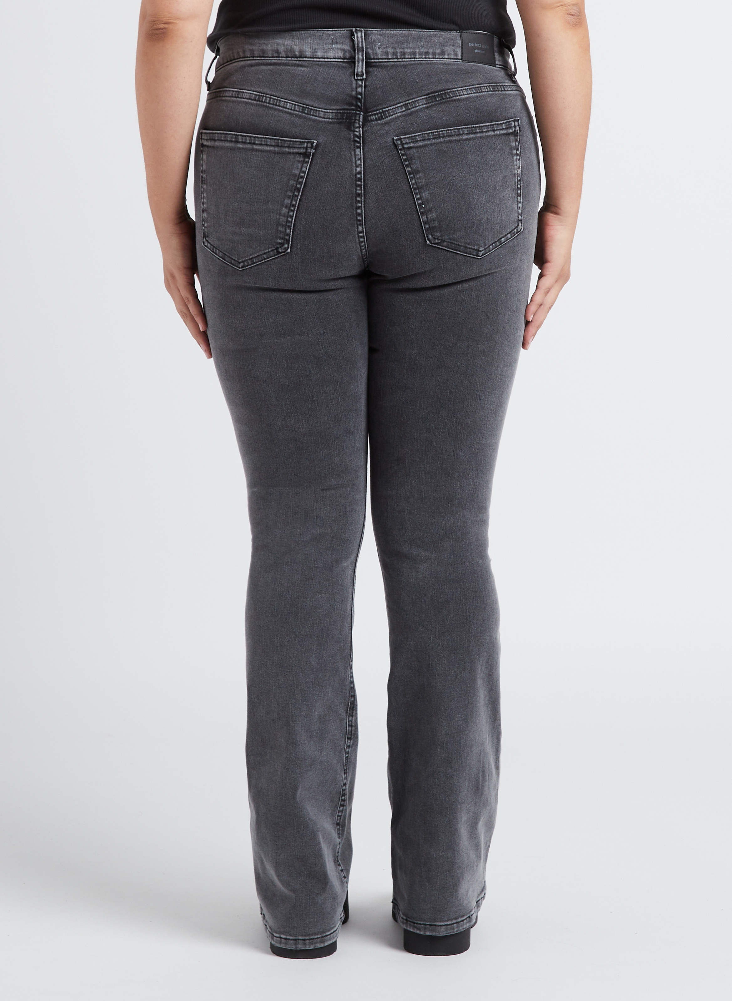 Jean boot-cut en coton mélangé GINA TRICOT Gris