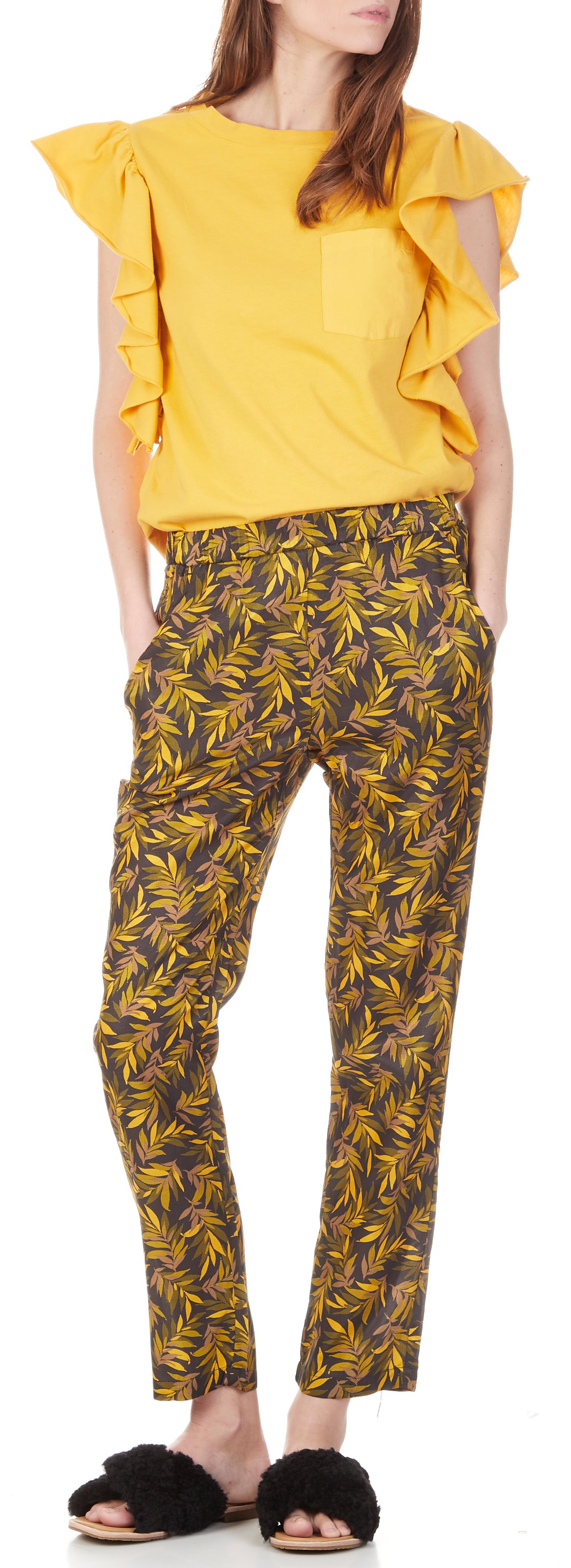 Tee-shirt col rond sans manches à volants ATTIC AND BARN Jaune