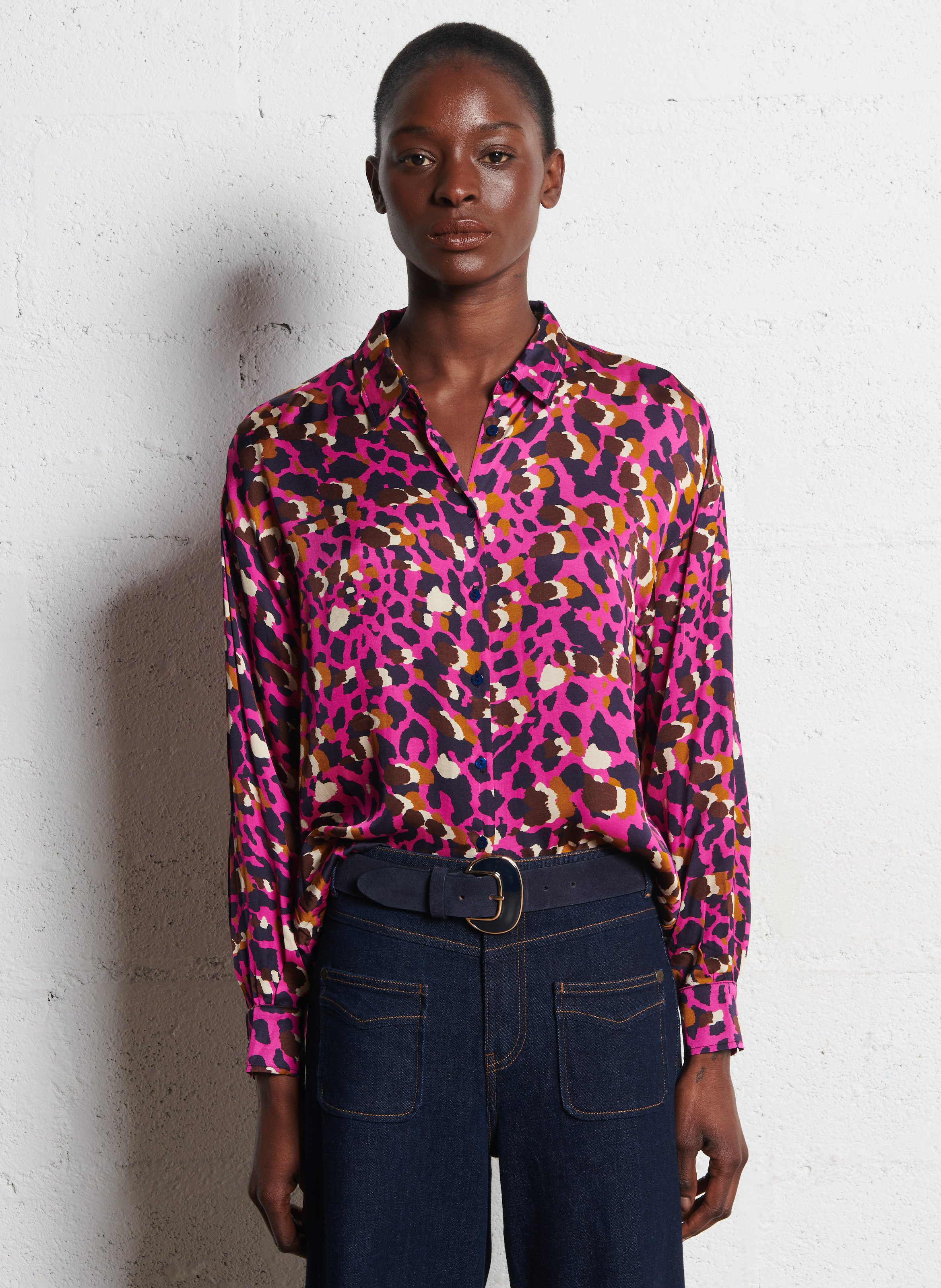 - Buckle closure. - Width: 3 cm.  ONE STEP Blue