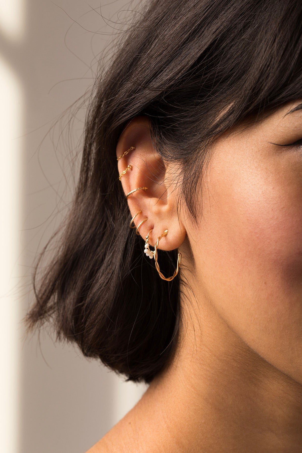 Twisted hoop earrings YAY Golden