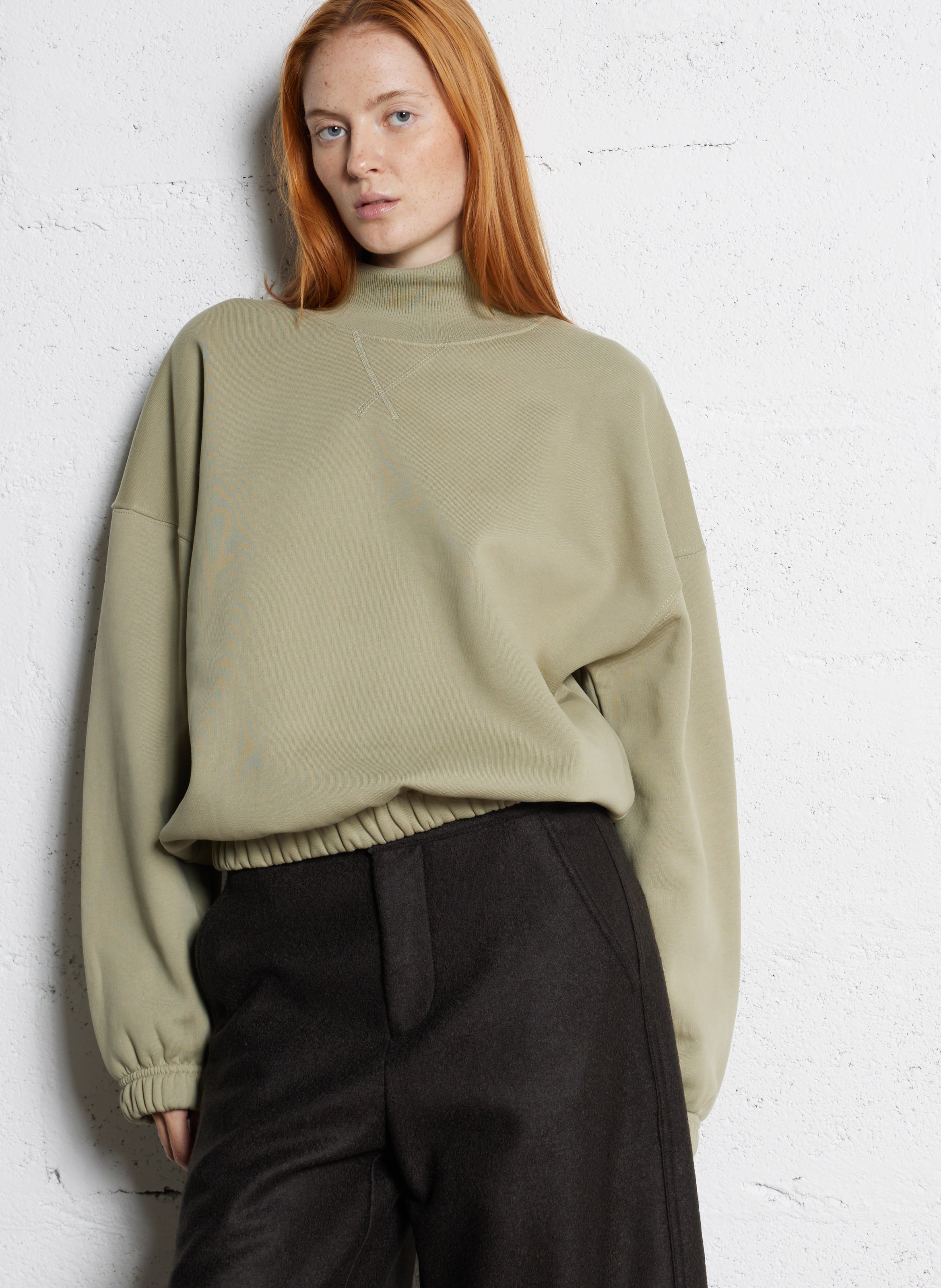 Straight organic cotton high neck sweatshirt SOEUR Grey