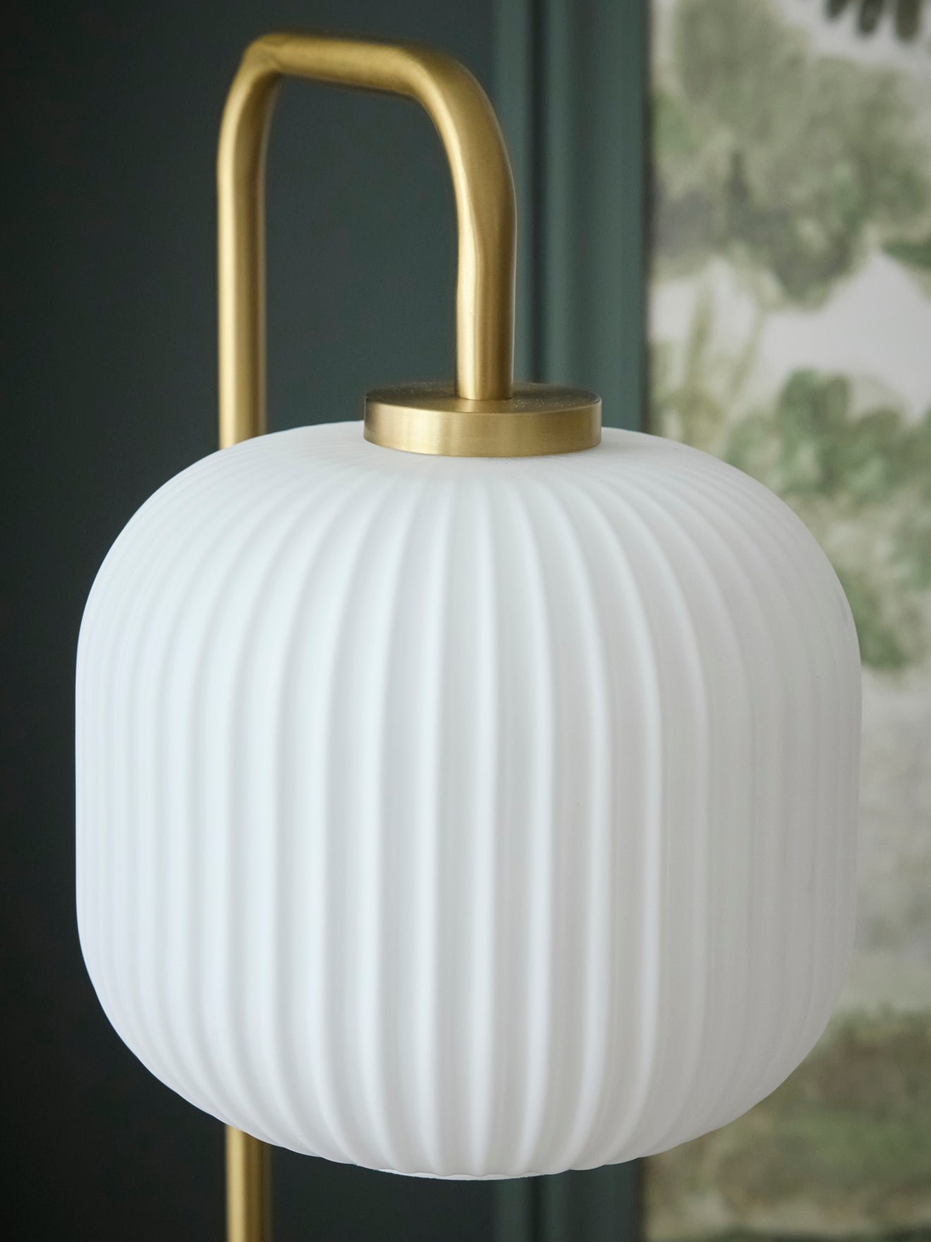 Arsène floor lamp in metal and ribbed glass CYRILLUS White