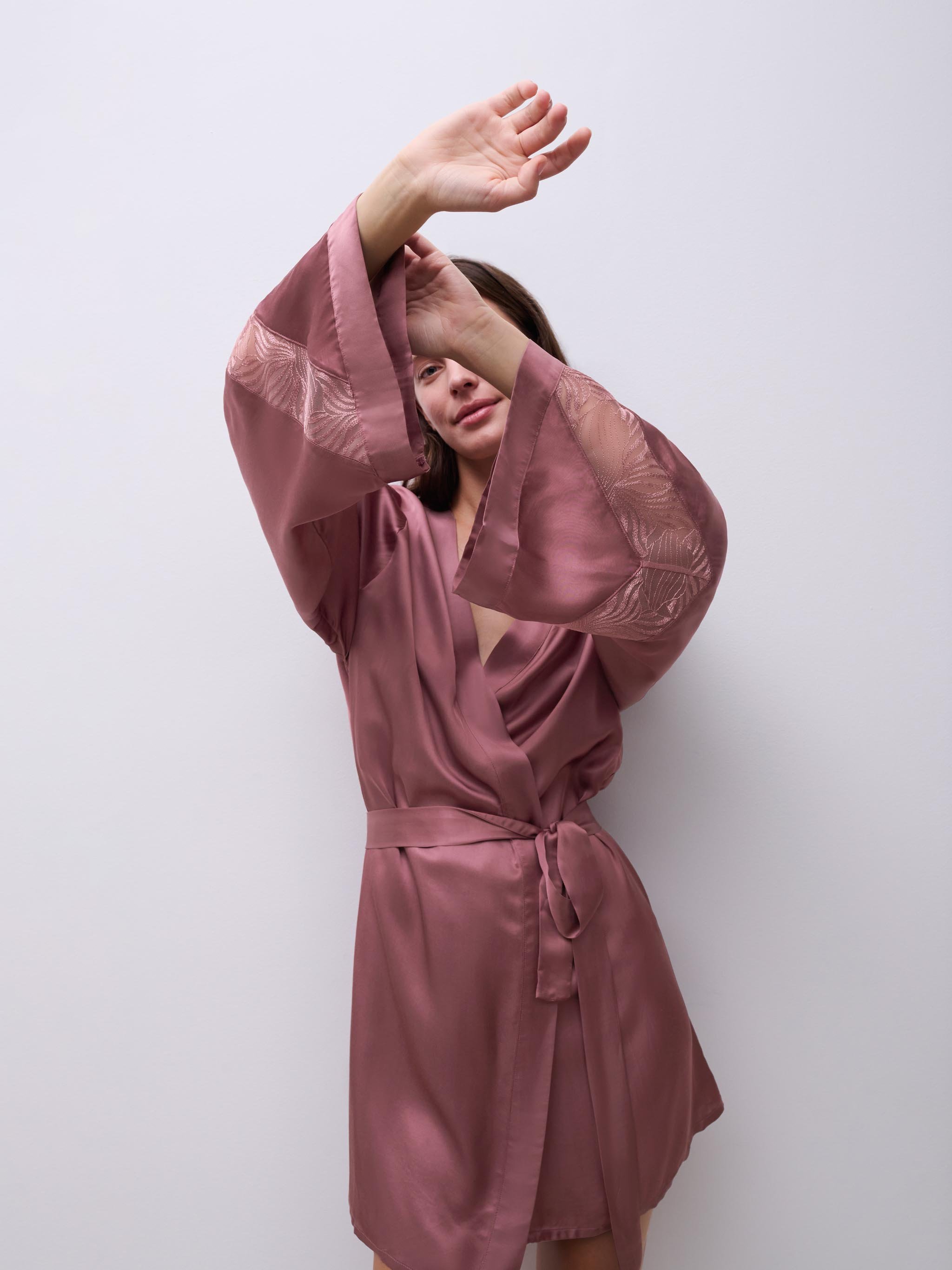 Embroidered kimono CHANTELLE Brown