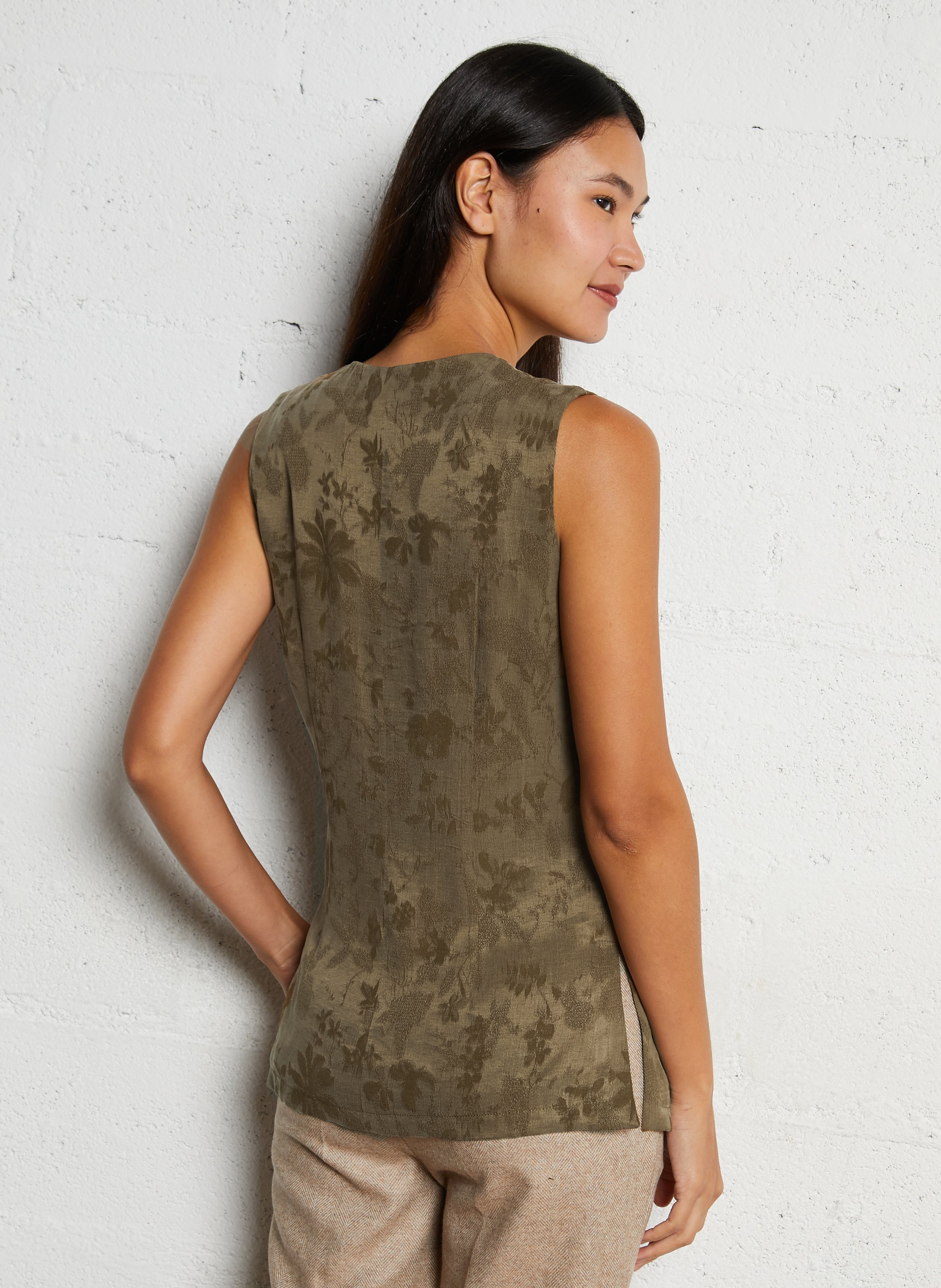 Gilet jacquard cintré col V  MOMONI Vert