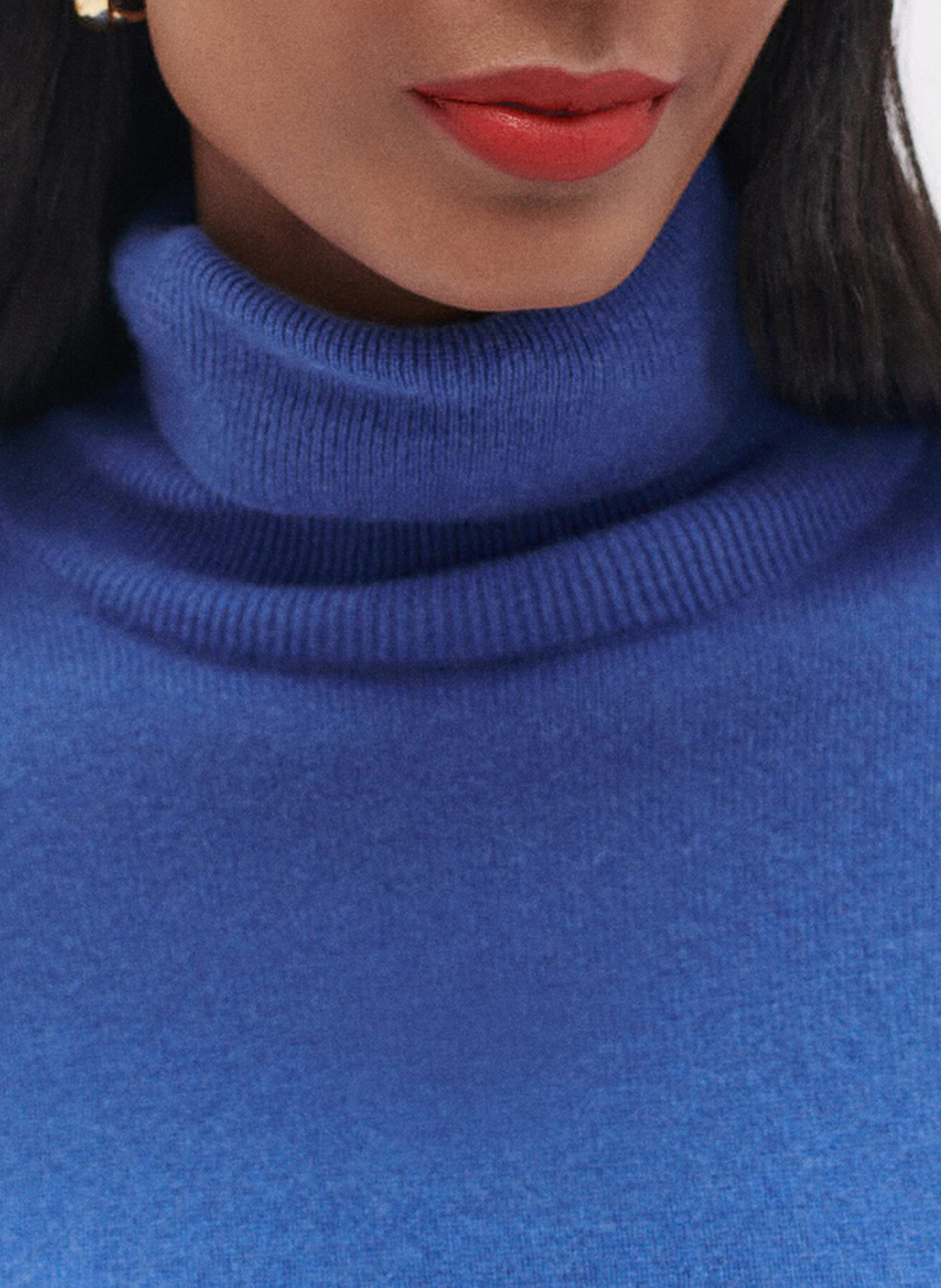 Gerade geschnittener Rollkragenpullover aus Kaschmir CAROLL Blau