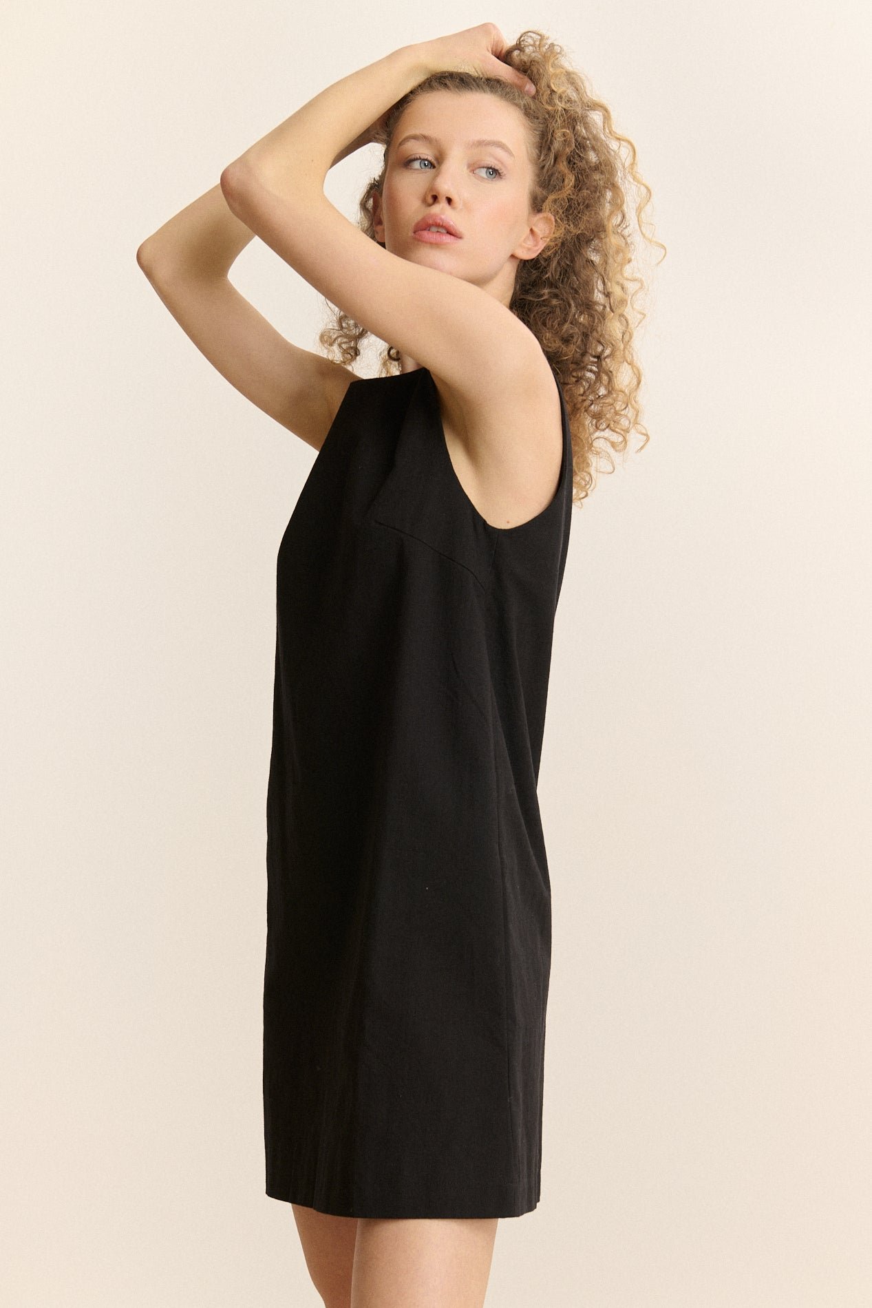 Robe courte sans manches GARANCE PARIS Noir
