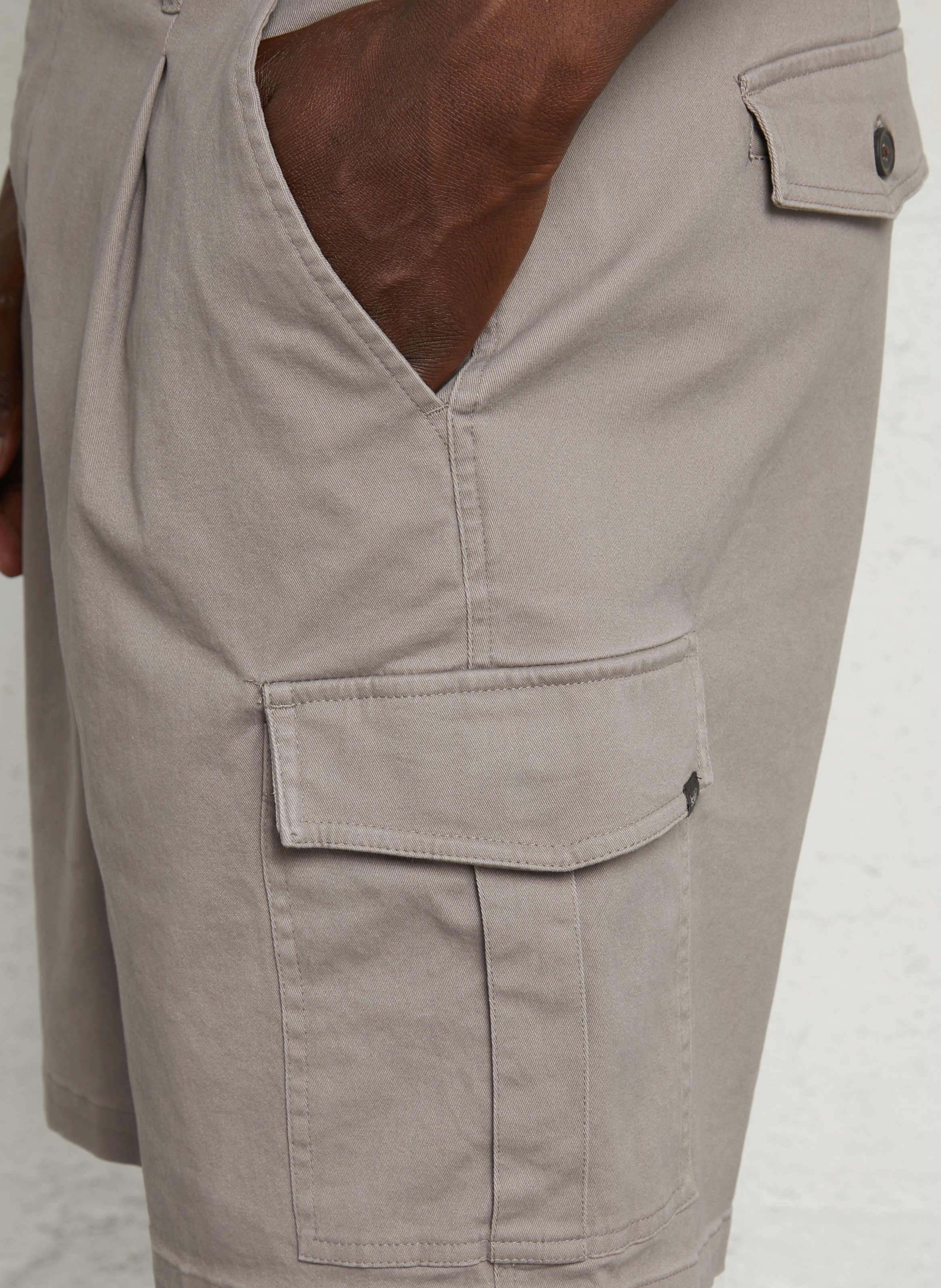 Short droit en coton mélangé SOLID Gris