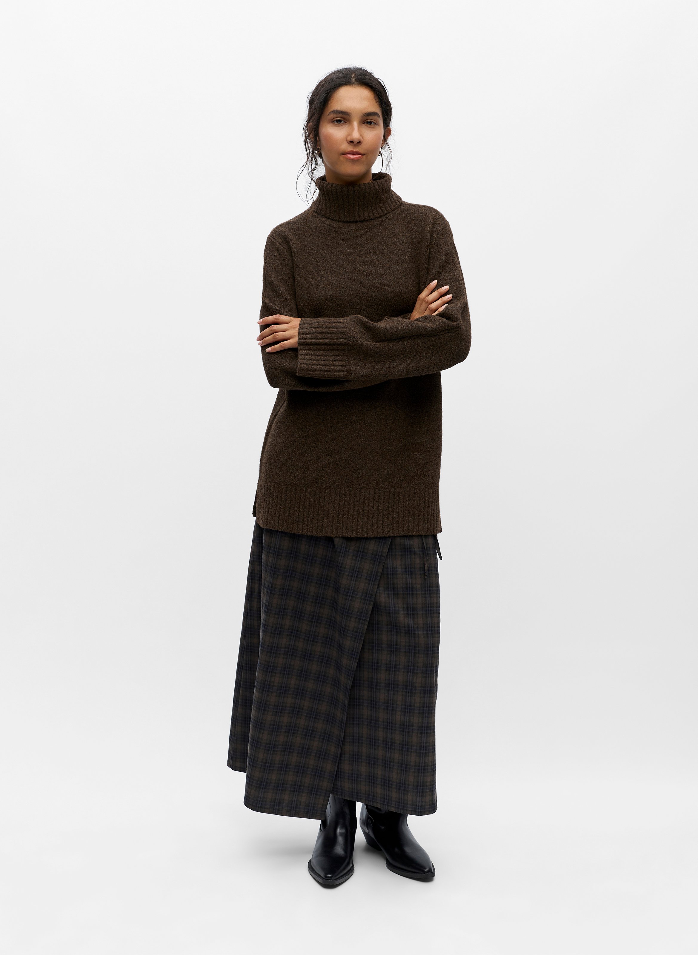 Oversize Rollkragenpullover OBJECT Braun