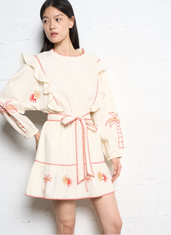 Short embroidered dress with ruffles White Never fully dressed - Women | Place des Tendances Short embroidered dress with ruffles White Never fully dressed - Women | Place des Tendances