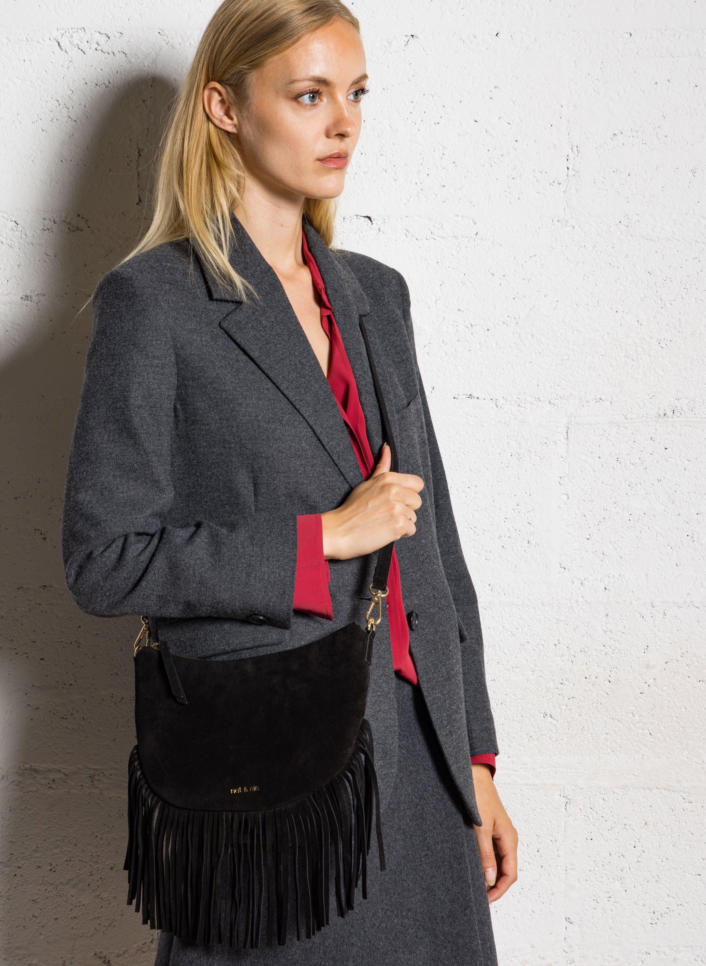 Sac bandoulière à franges en cuir NAT & NIN Noir