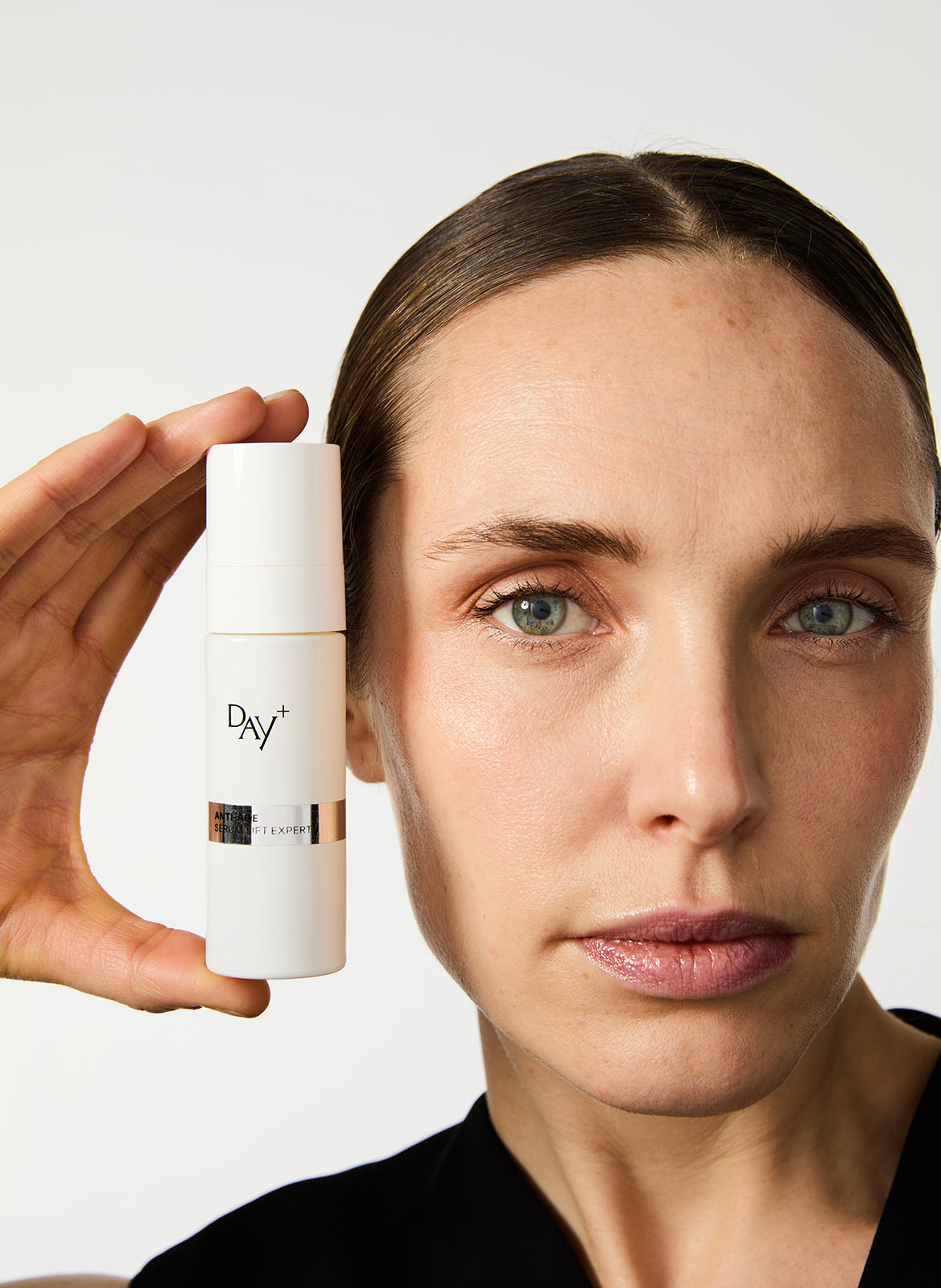 Expert lifting serum DAY + No color